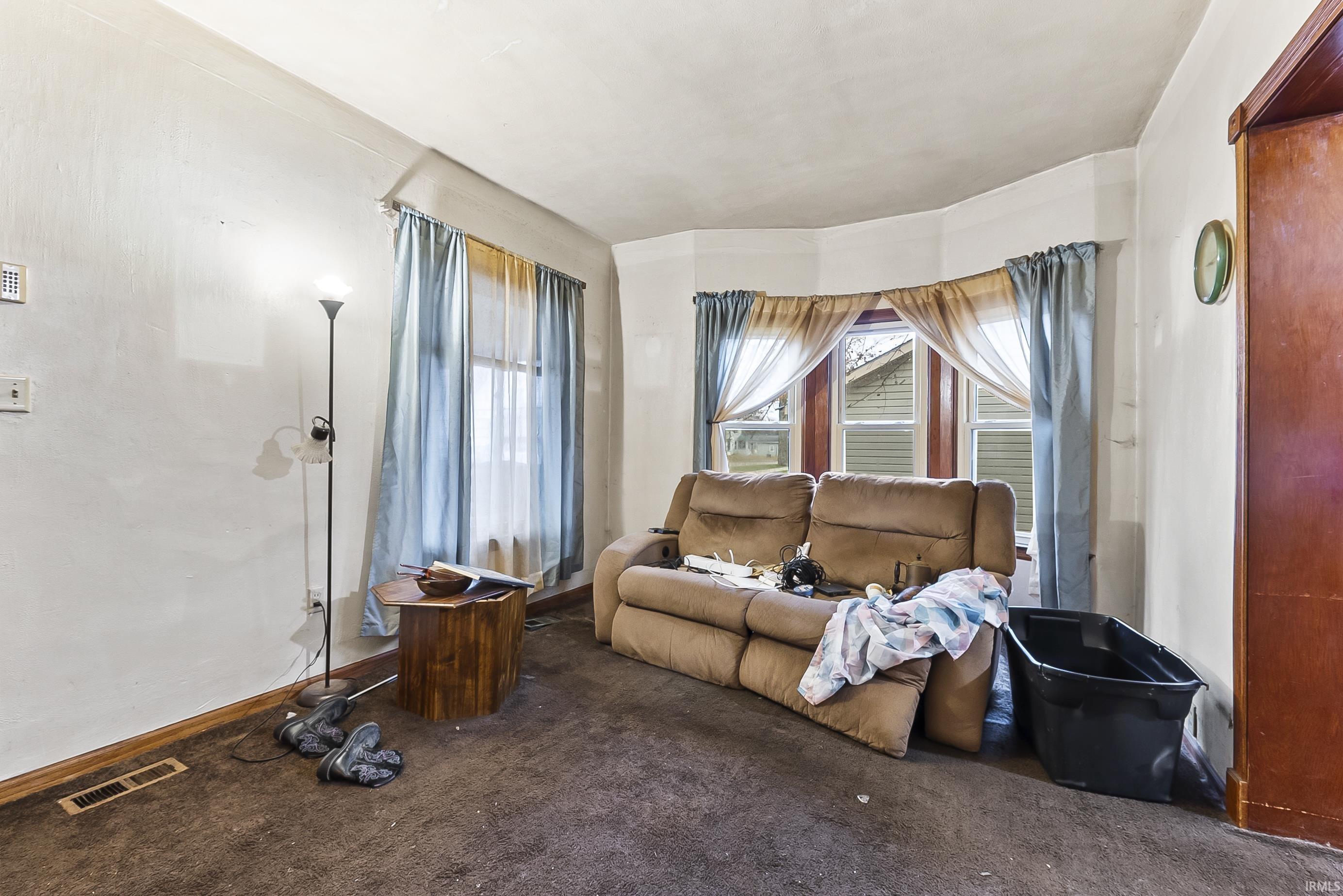 1024 E Fort Wayne Street