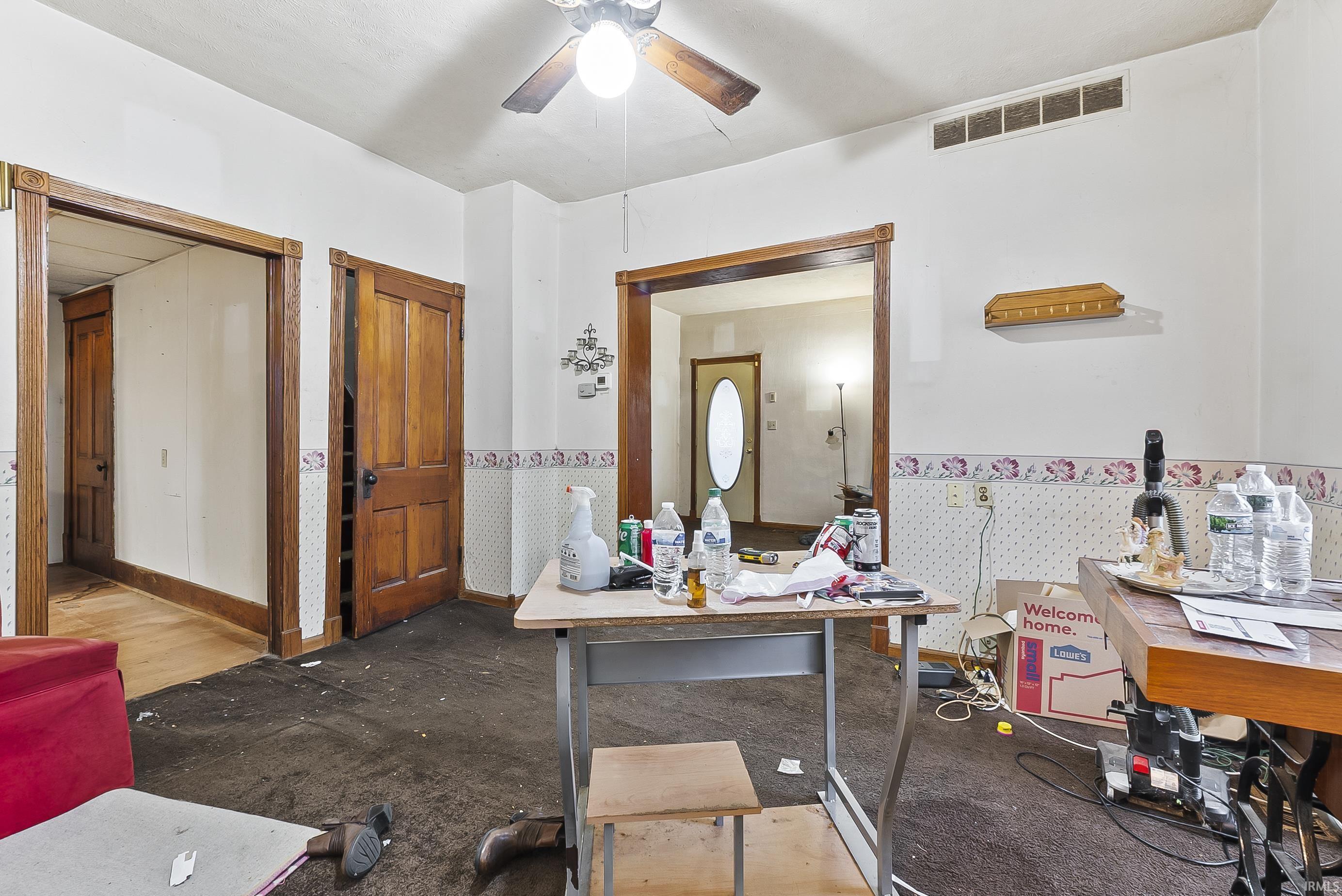 1024 E Fort Wayne Street