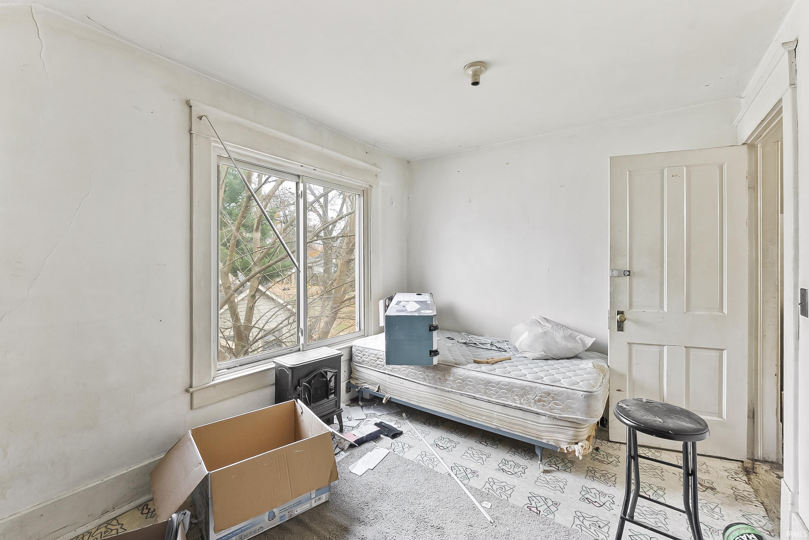 1024 E Fort Wayne Street