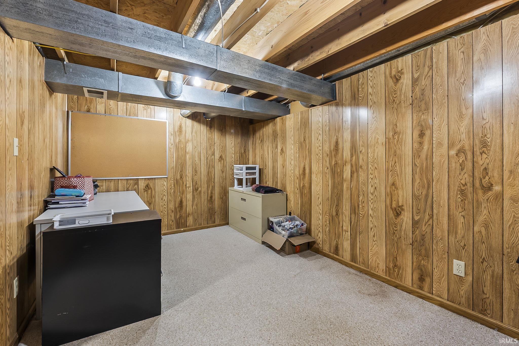 215 S Easterday Drive