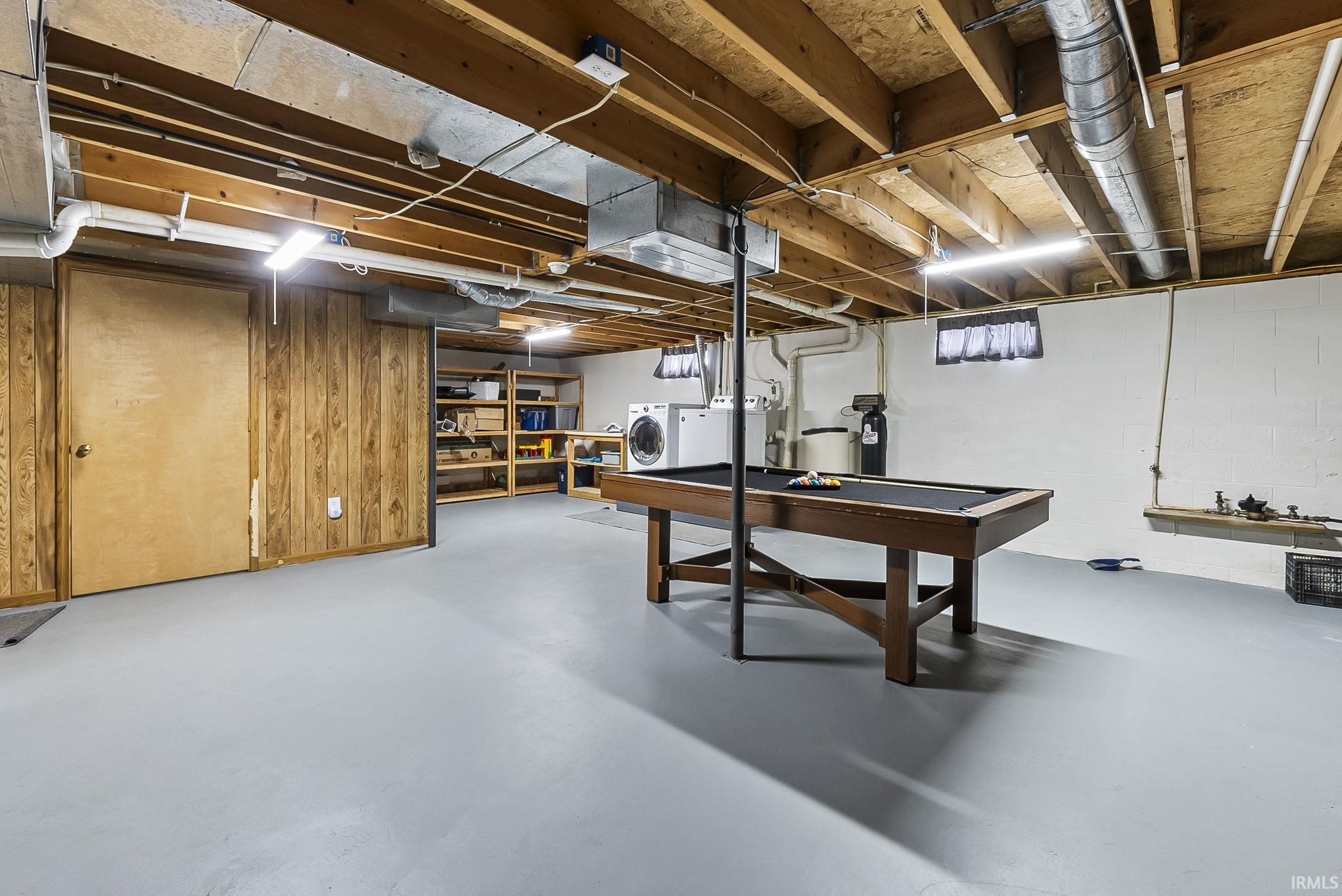 215 S Easterday Drive