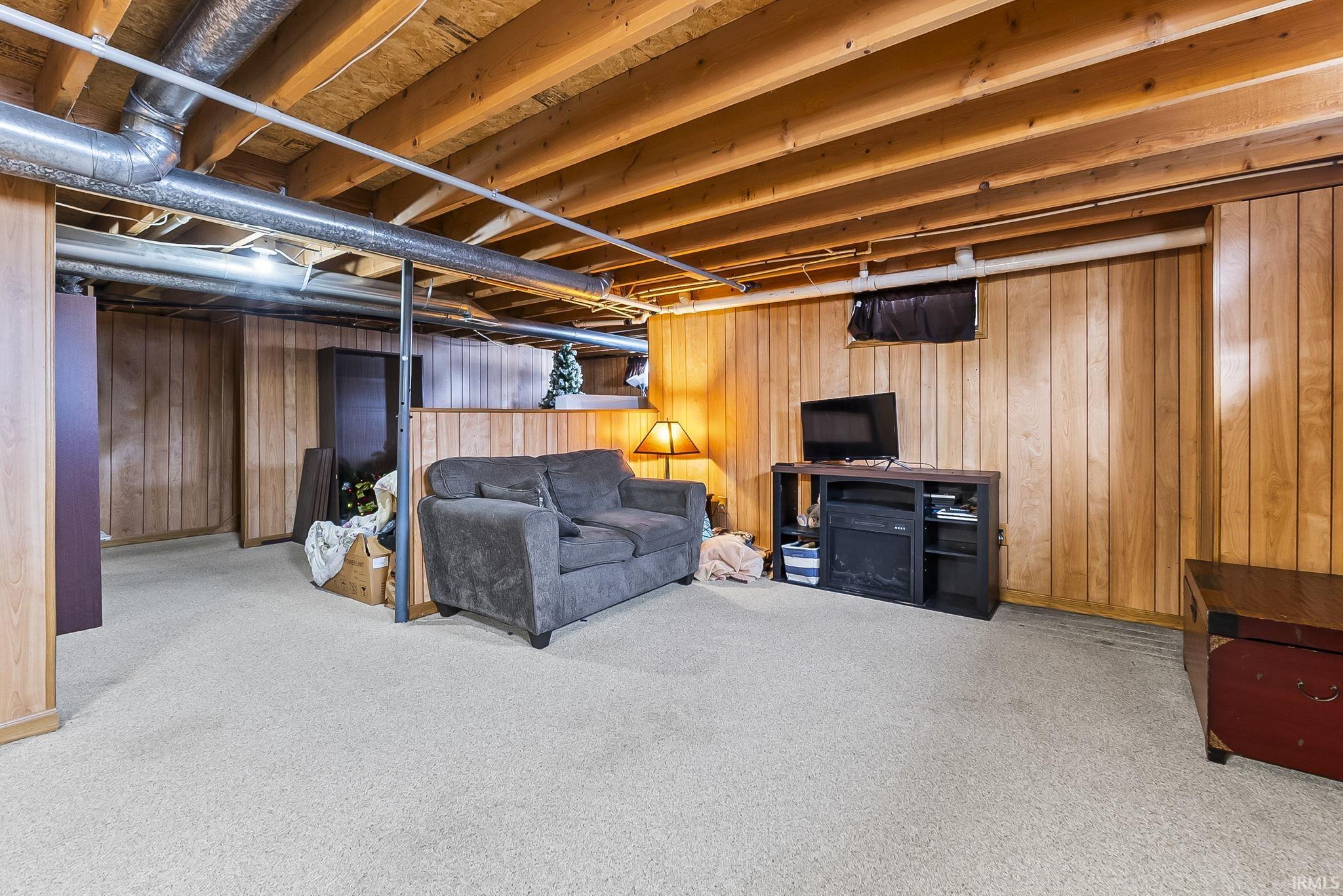 215 S Easterday Drive