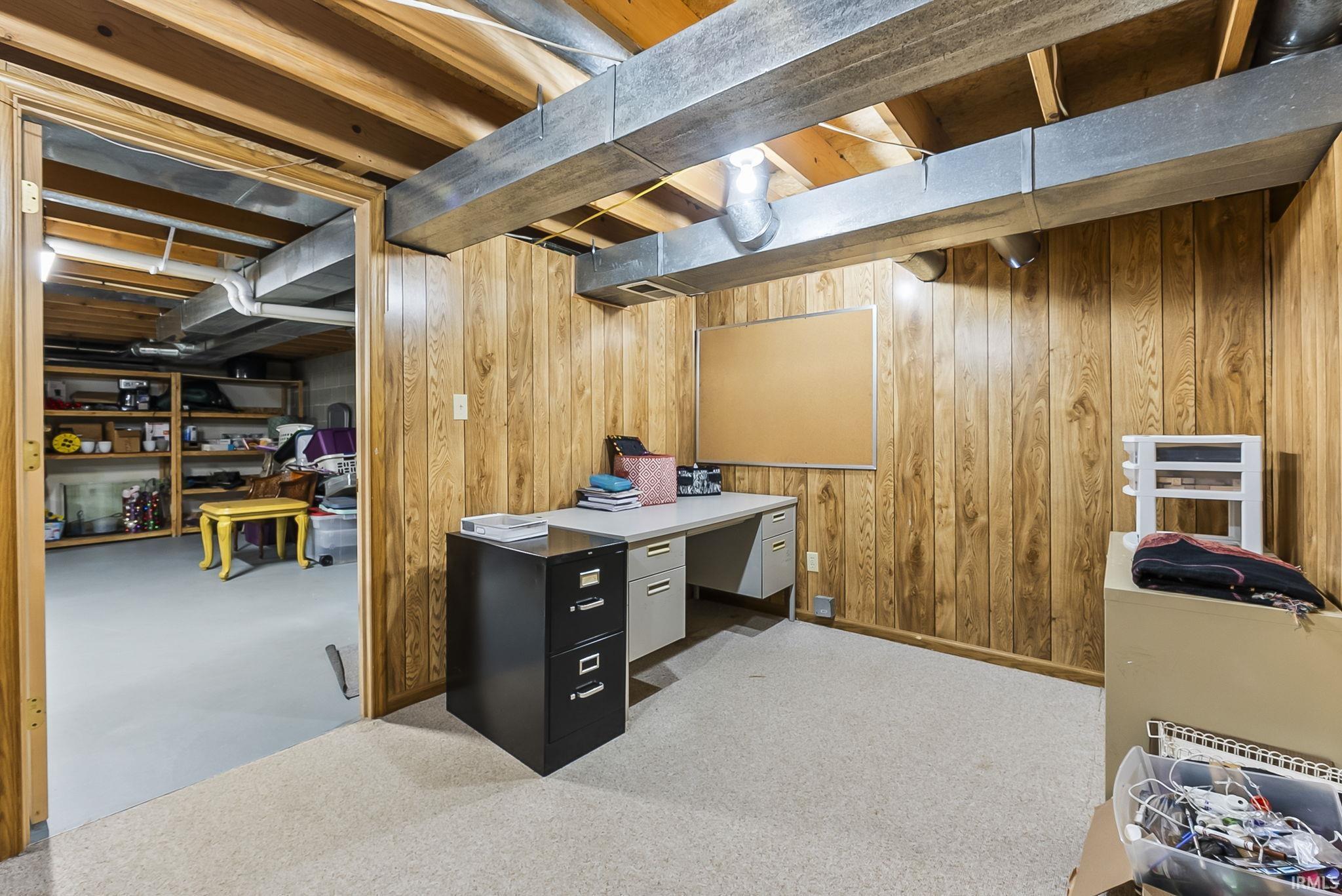 215 S Easterday Drive