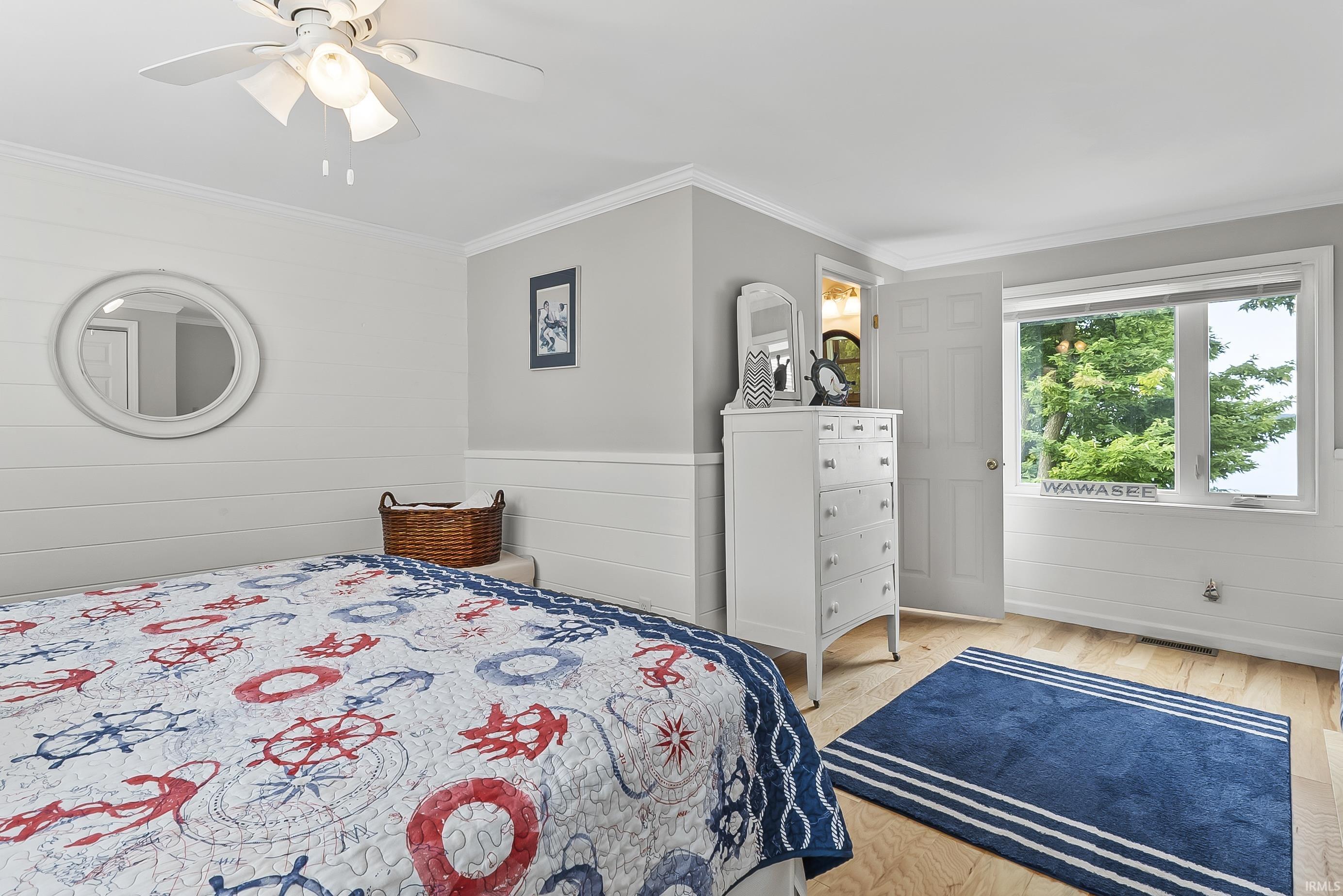 11247 N East Wawasee Drive