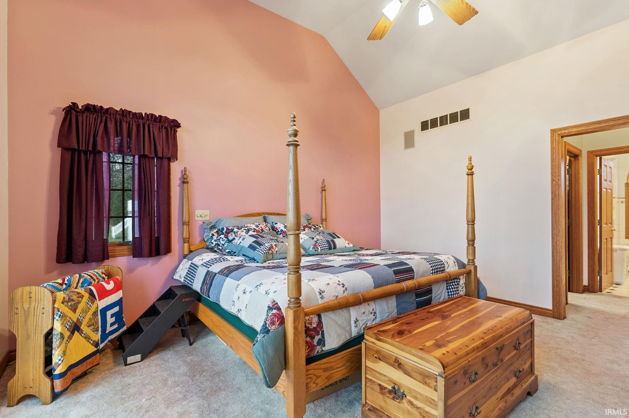 12385 N Camelot Trail