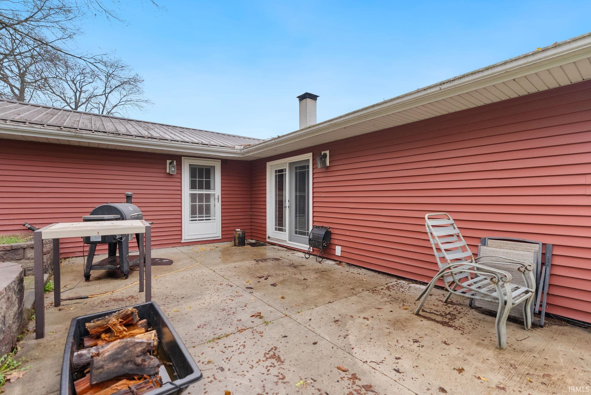 6907 E South Barbee Drive