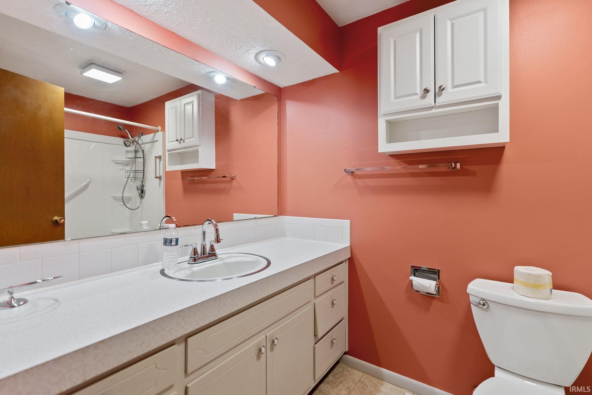 1402 Sunset Drive
