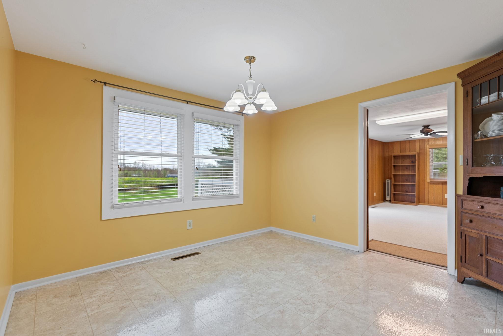 1402 Sunset Drive