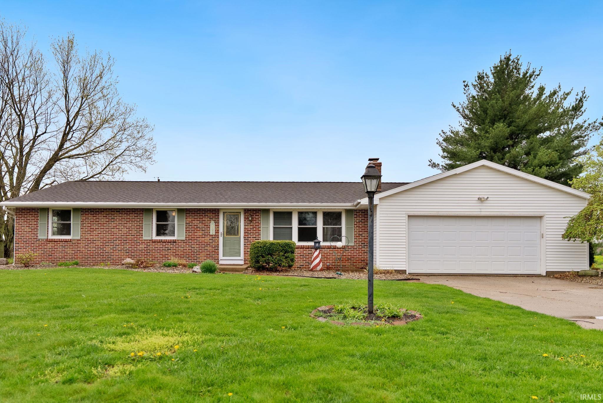 1402 Sunset Drive