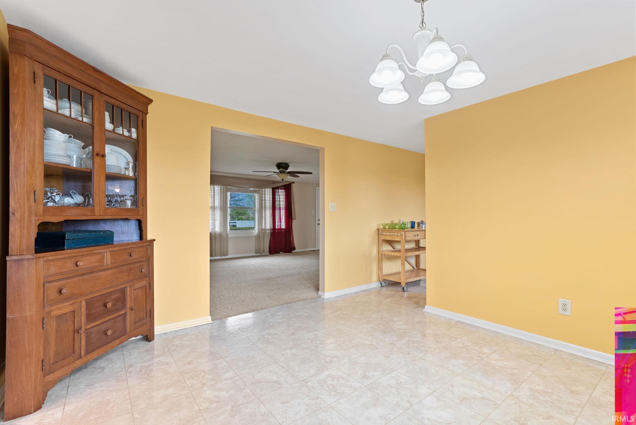 1402 Sunset Drive