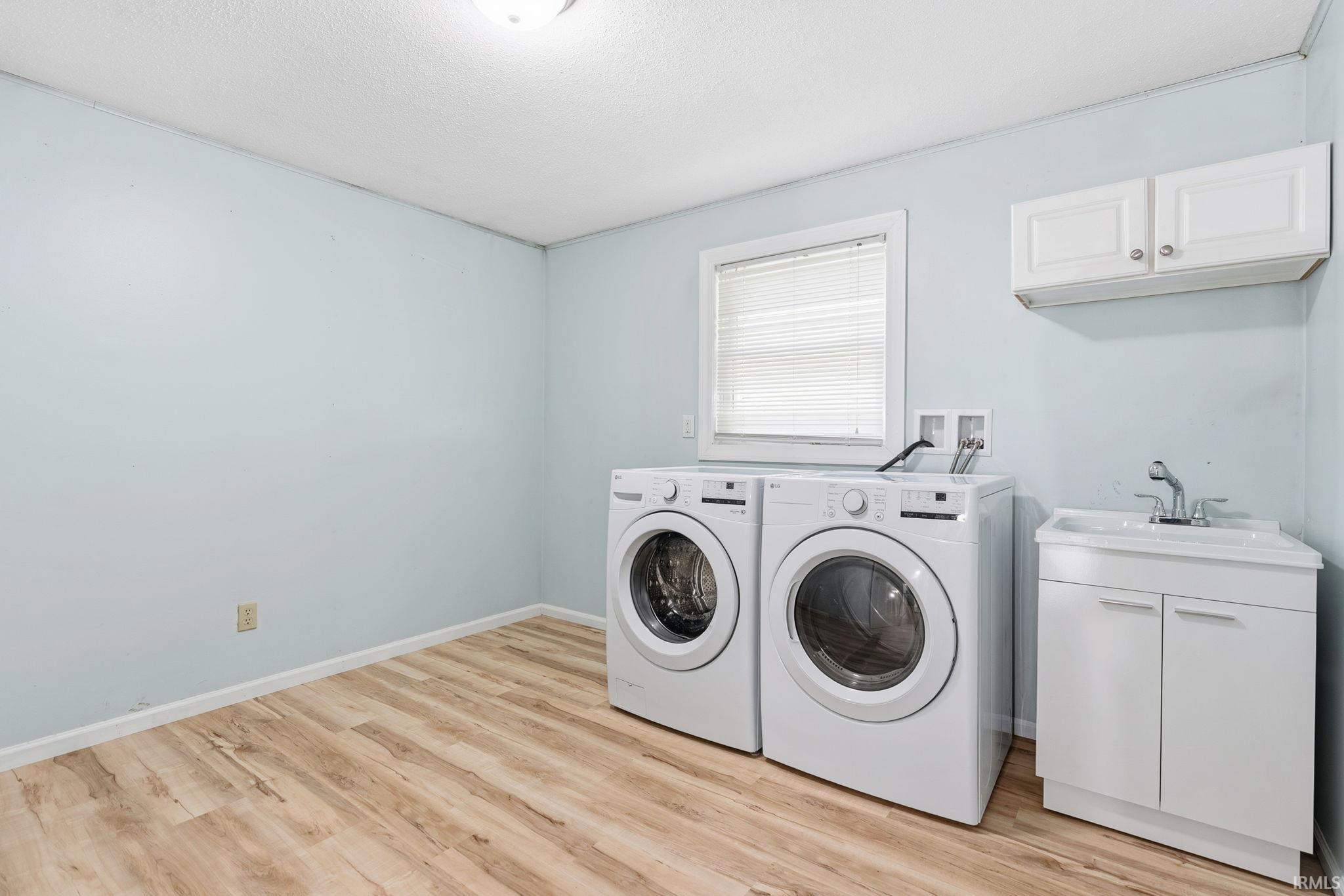 2303 S Country Club Road