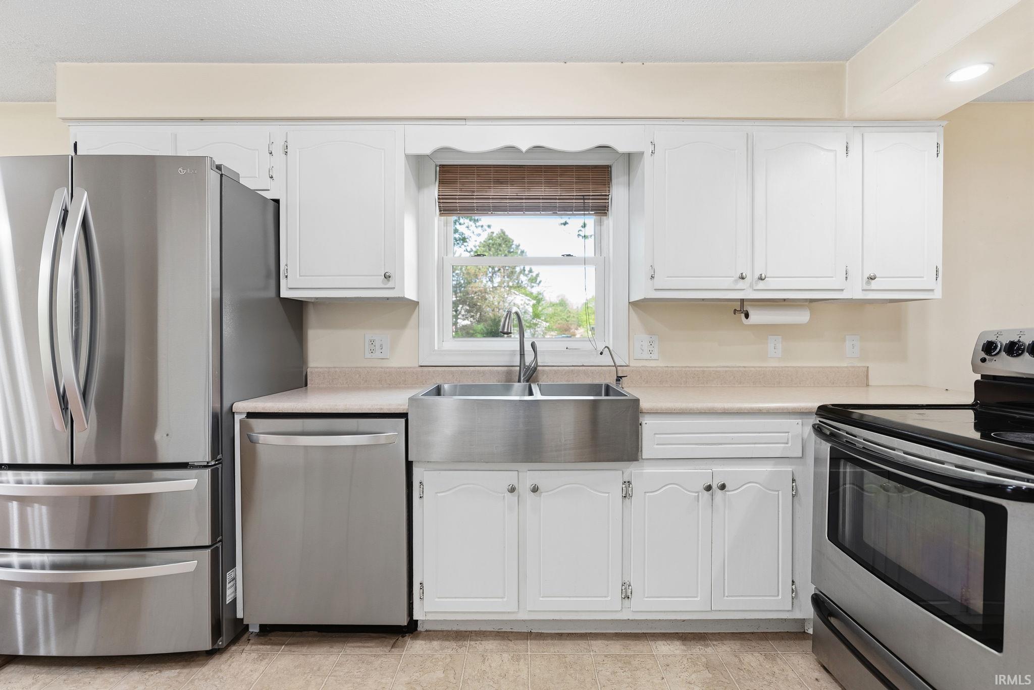 2303 S Country Club Road