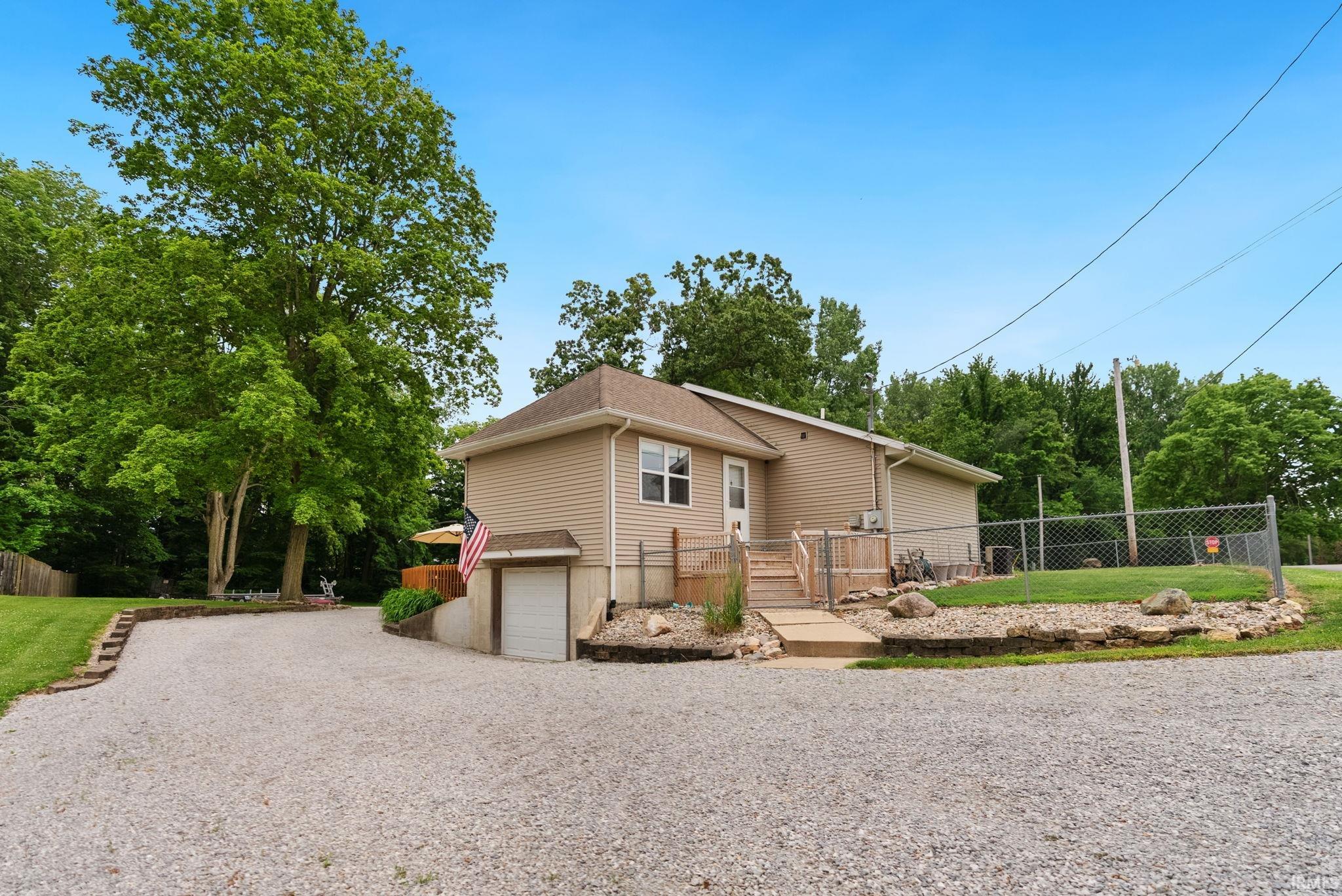 2136 Chapman Lake Drive