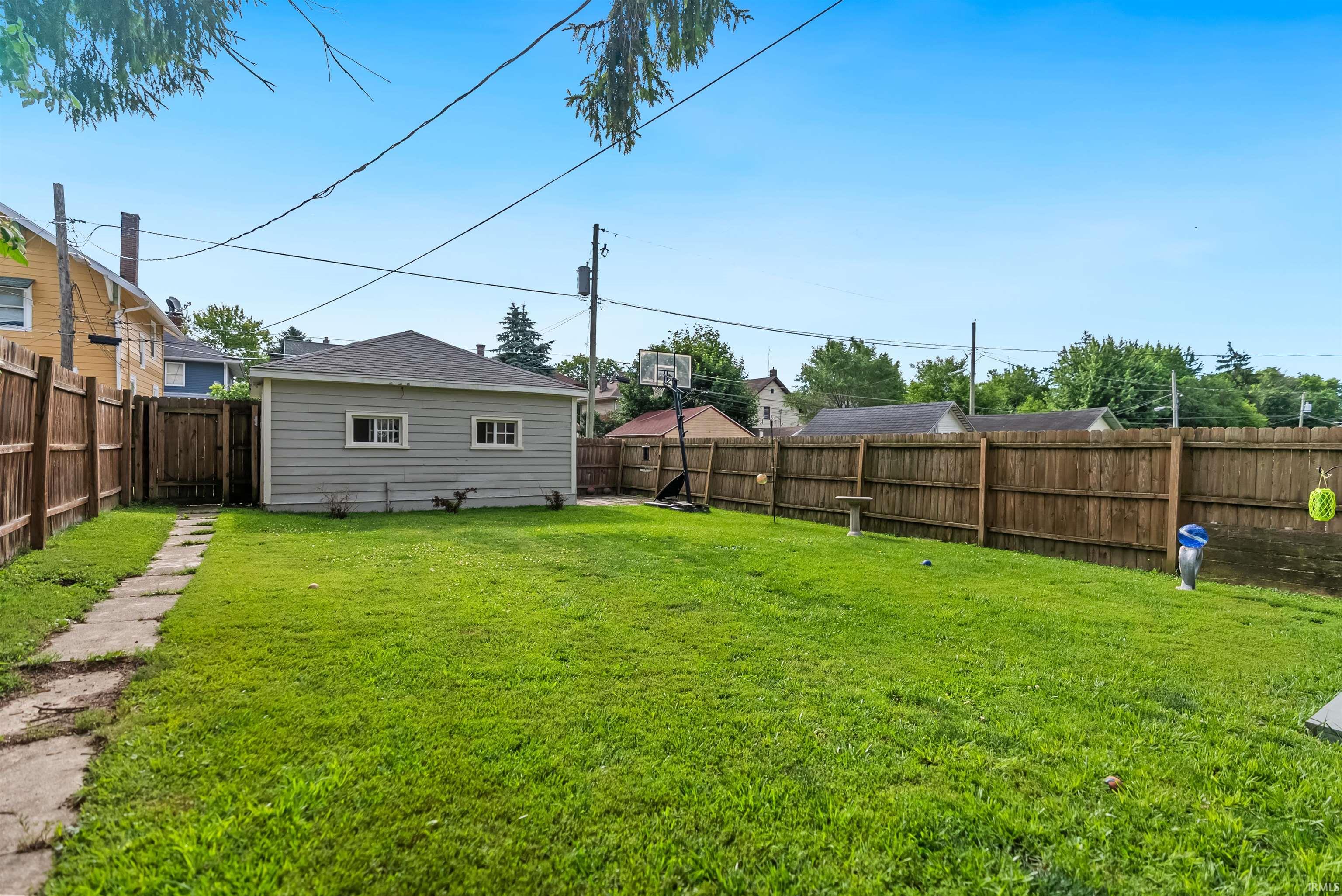 2907 Shawnee Drive
