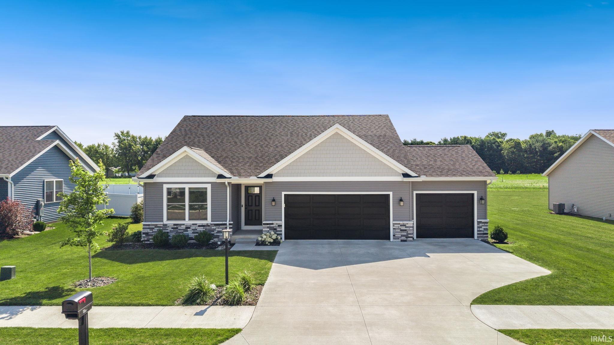 450 N Eastfield Circle