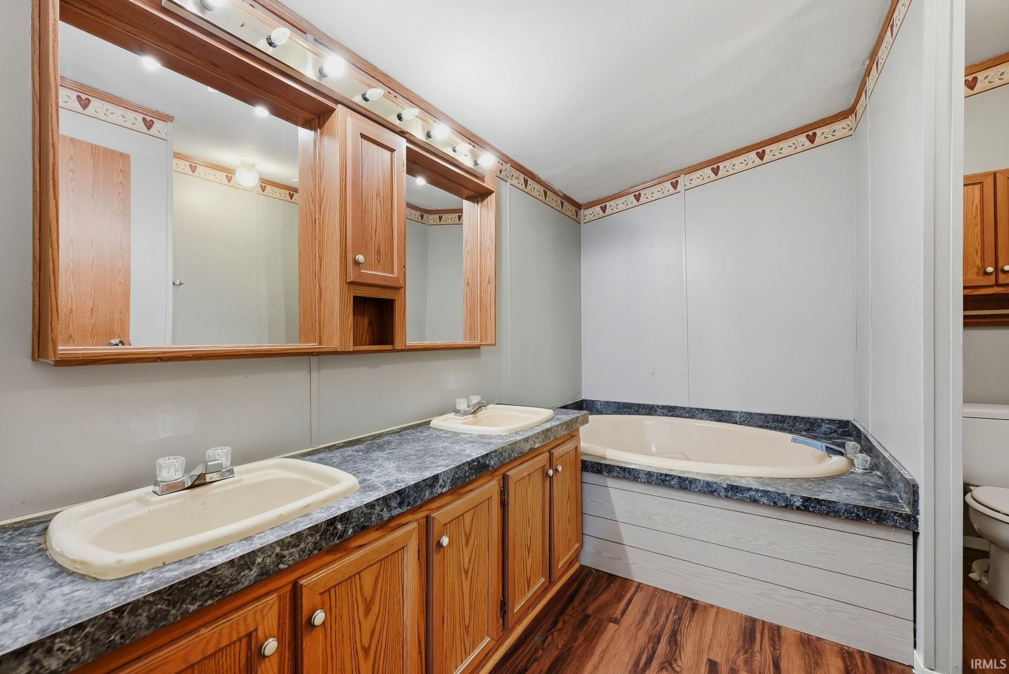 340 E Tulip Tree Lane