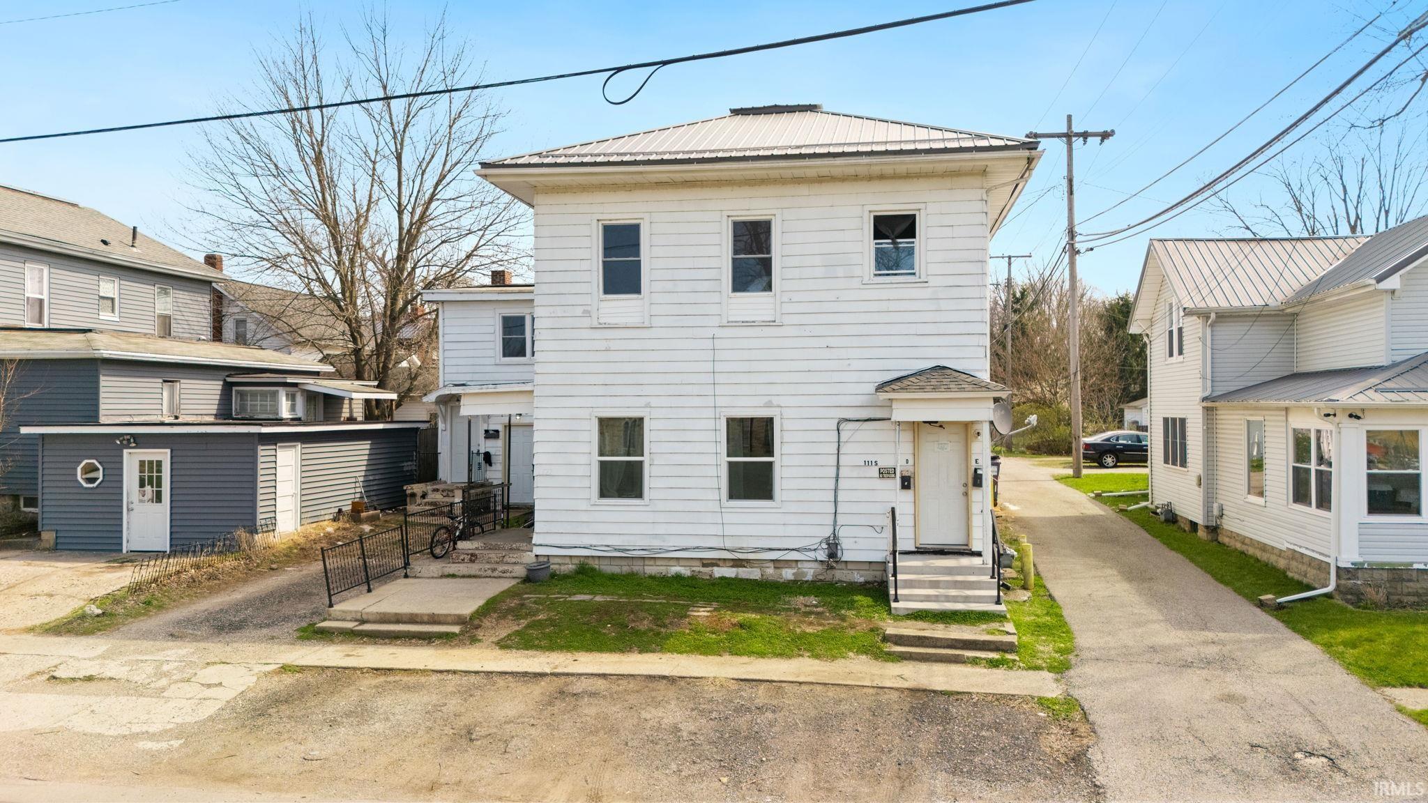 109 S Wood Street