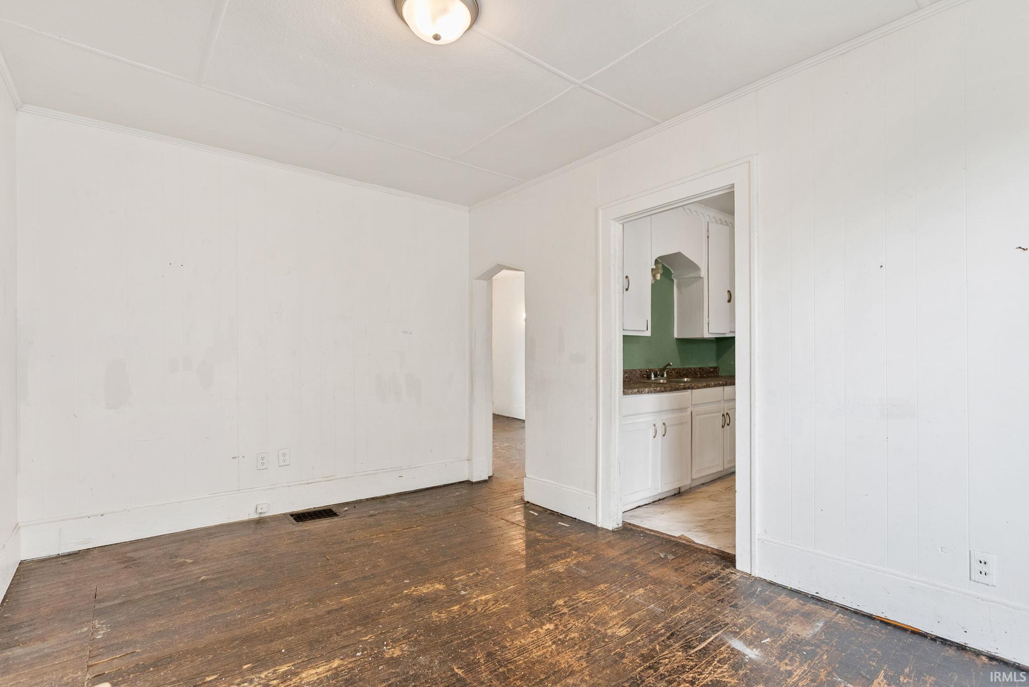 109 S Wood Street