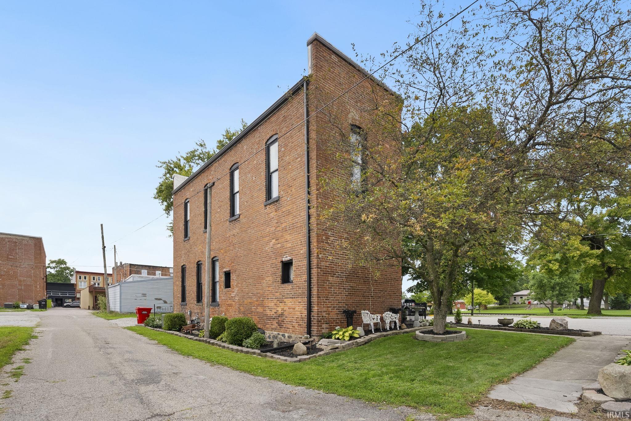 110 E Market Street
