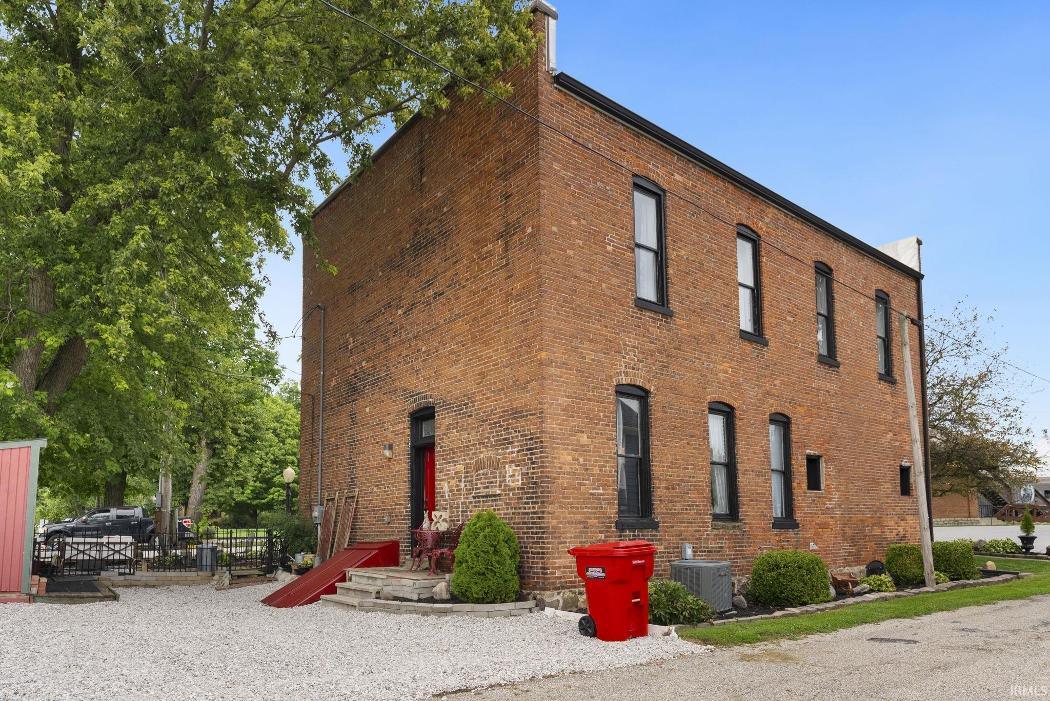 110 E Market Street
