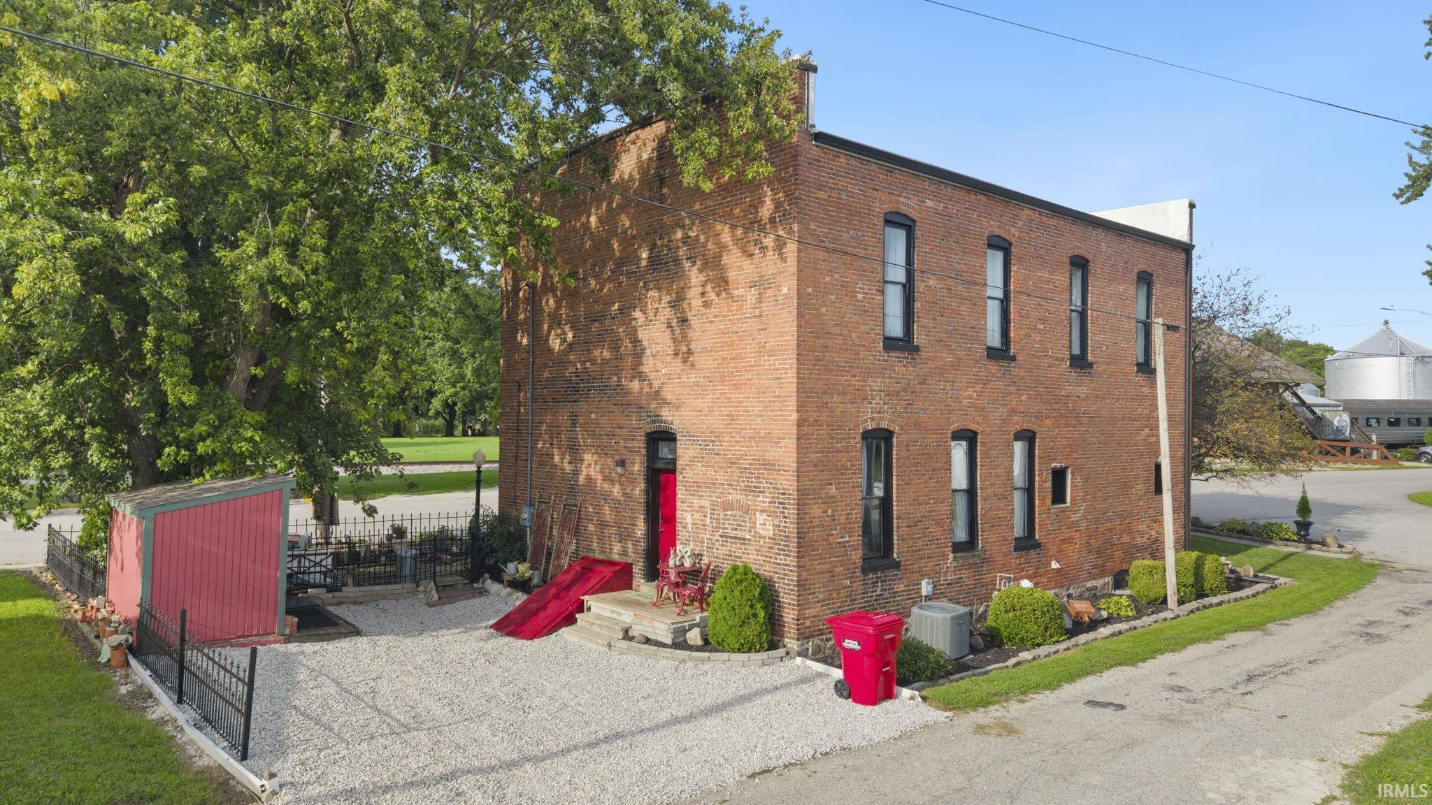 110 E Market Street