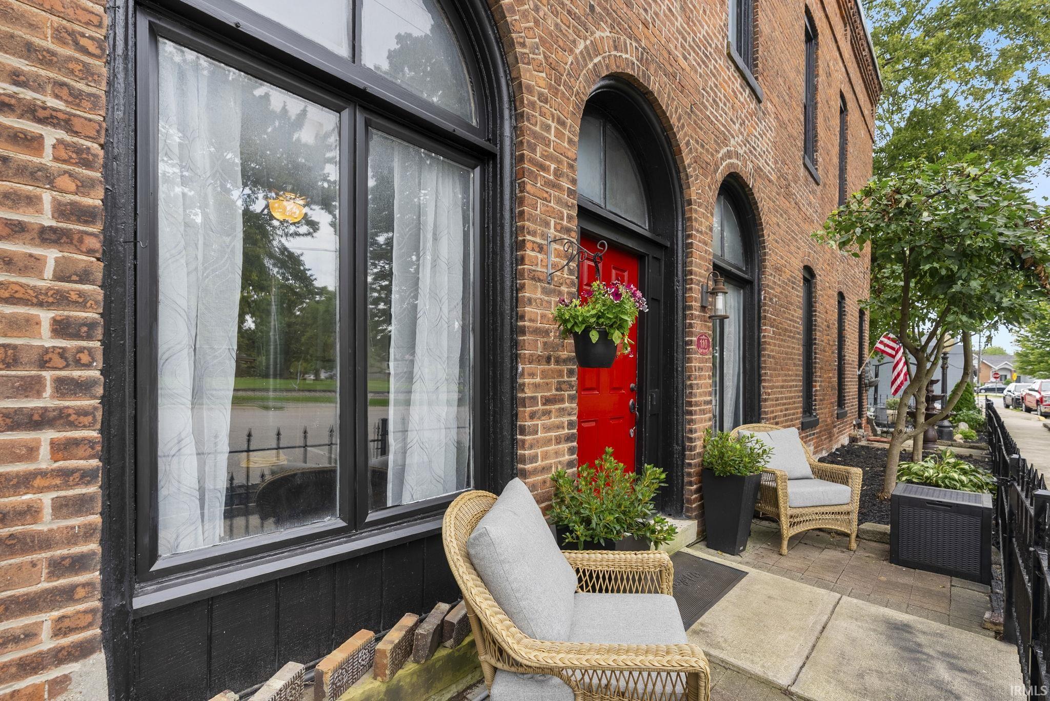110 E Market Street