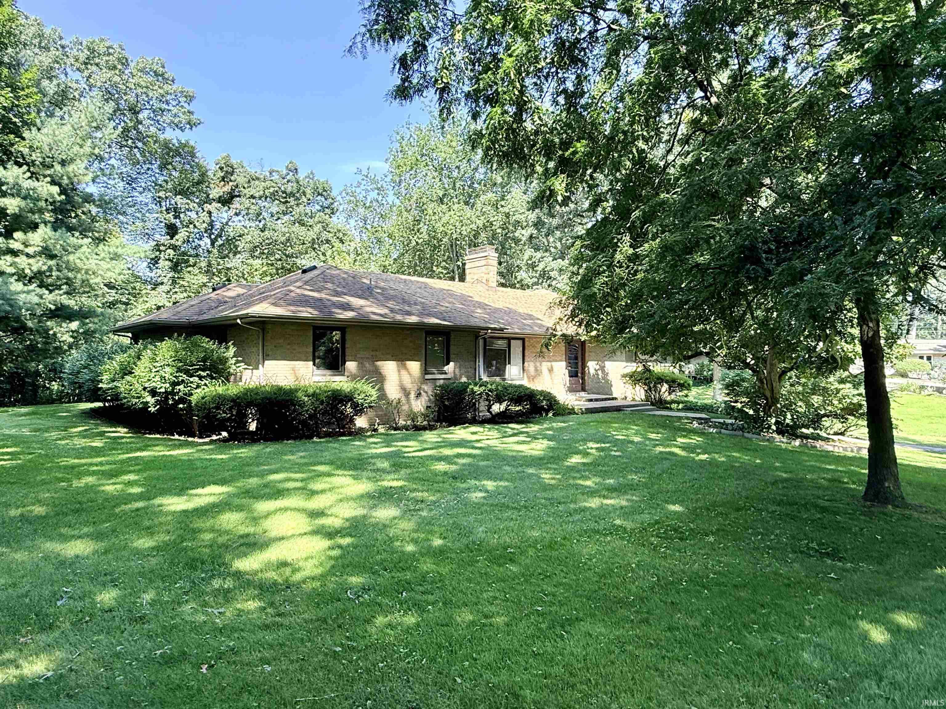 1105 White Oak Drive