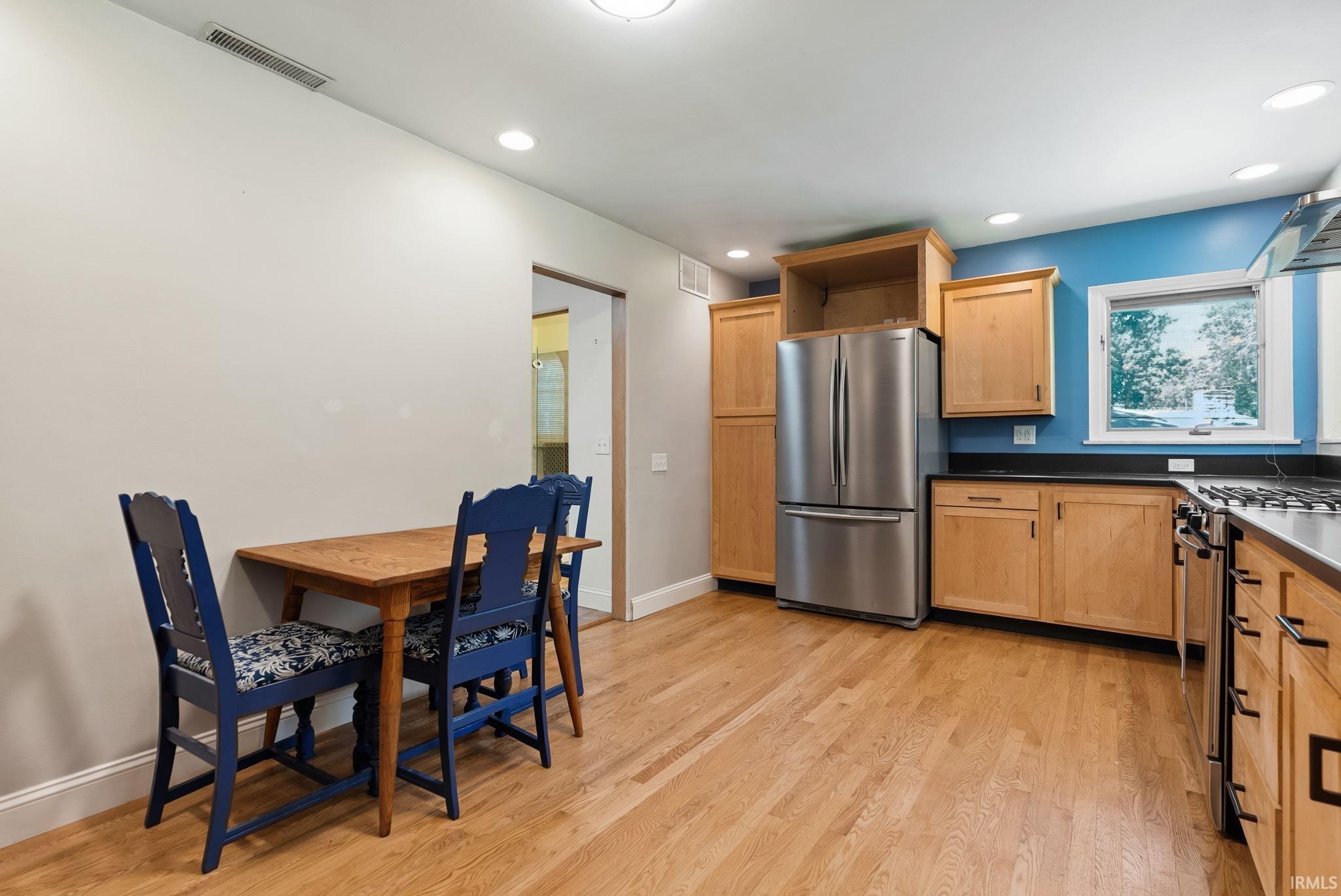 1105 White Oak Drive