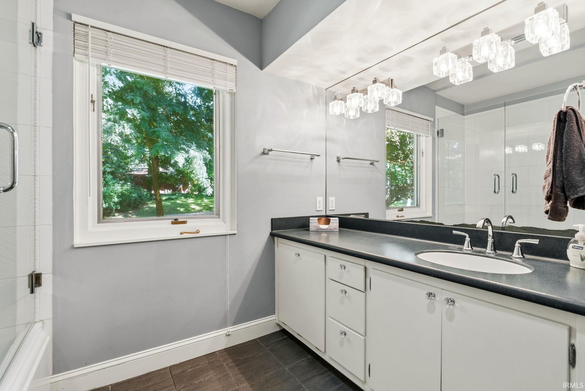 1105 White Oak Drive