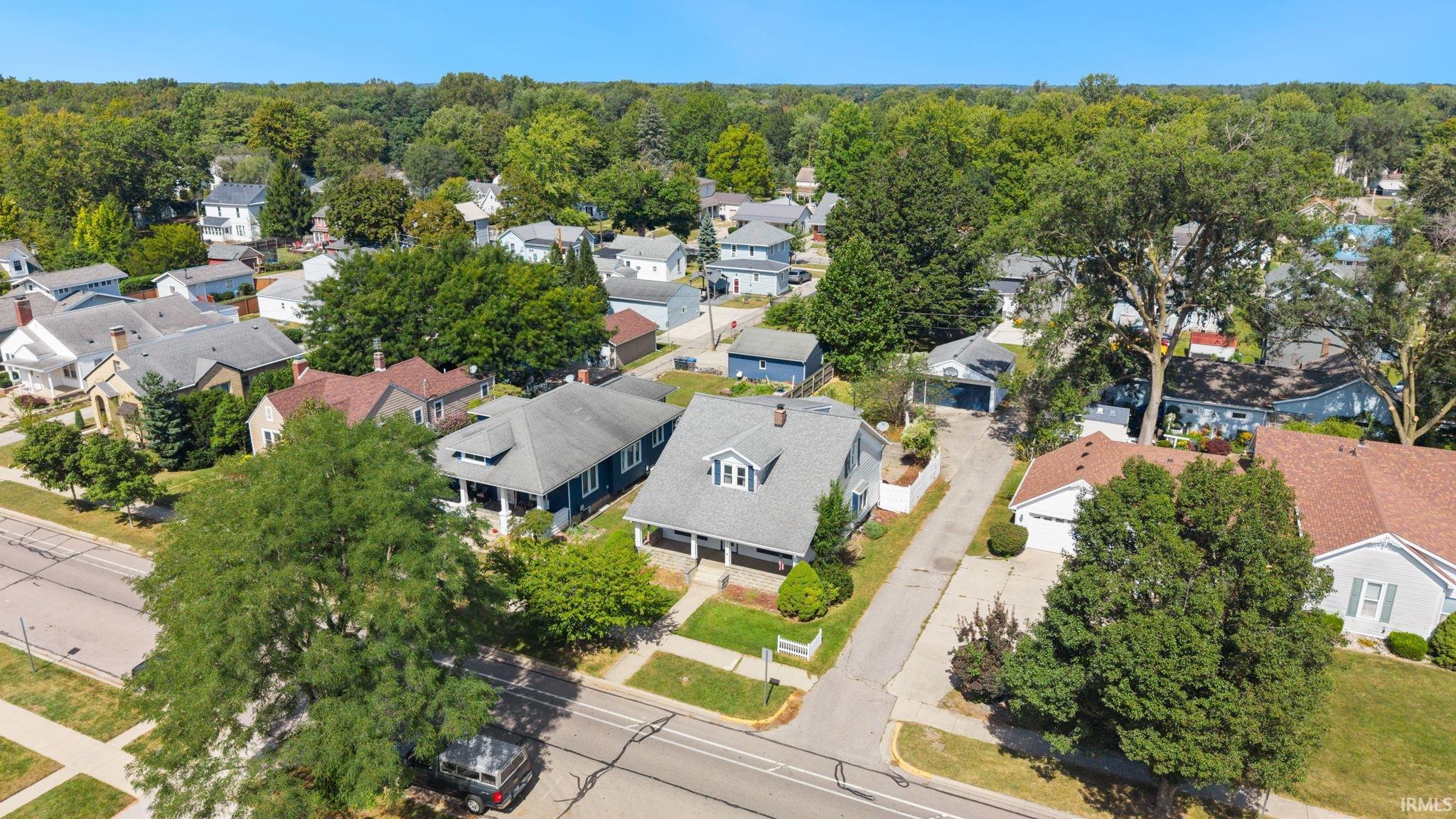 933 E Main Street
