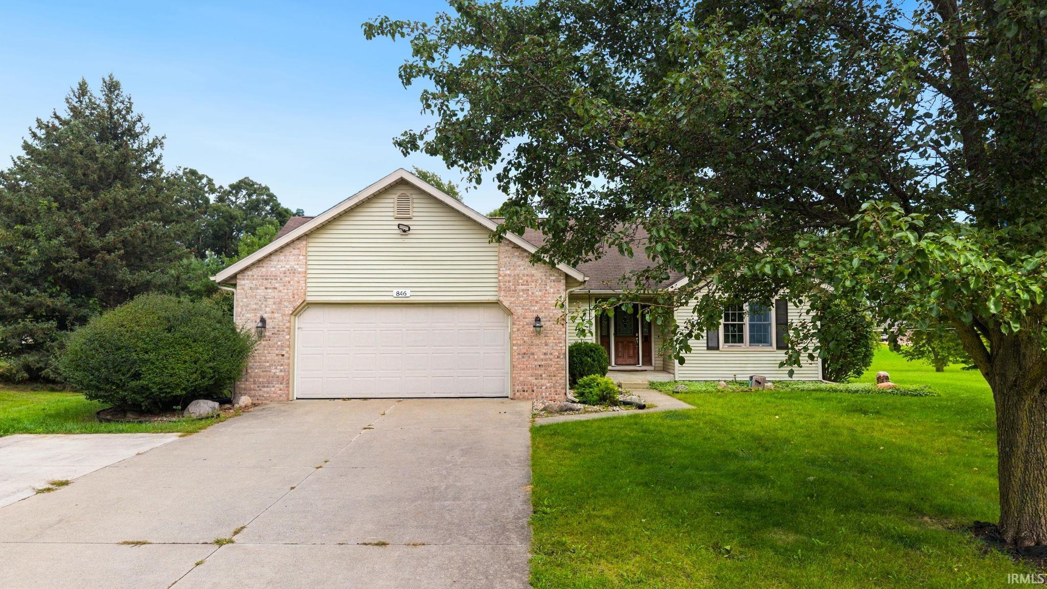 846 N Timberline Circle
