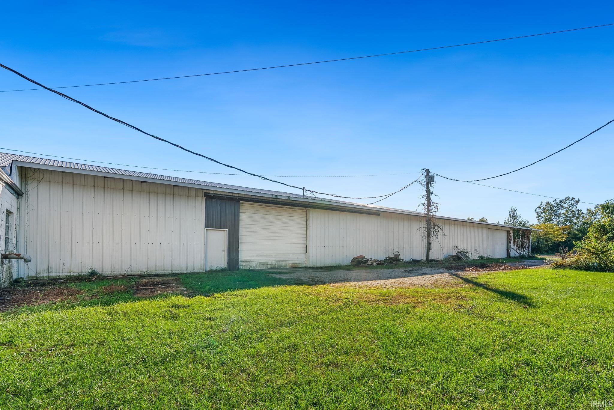 7878 W Old Road 30