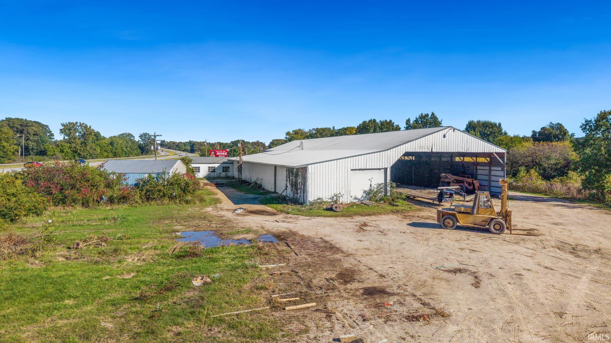 7878 W Old Road 30