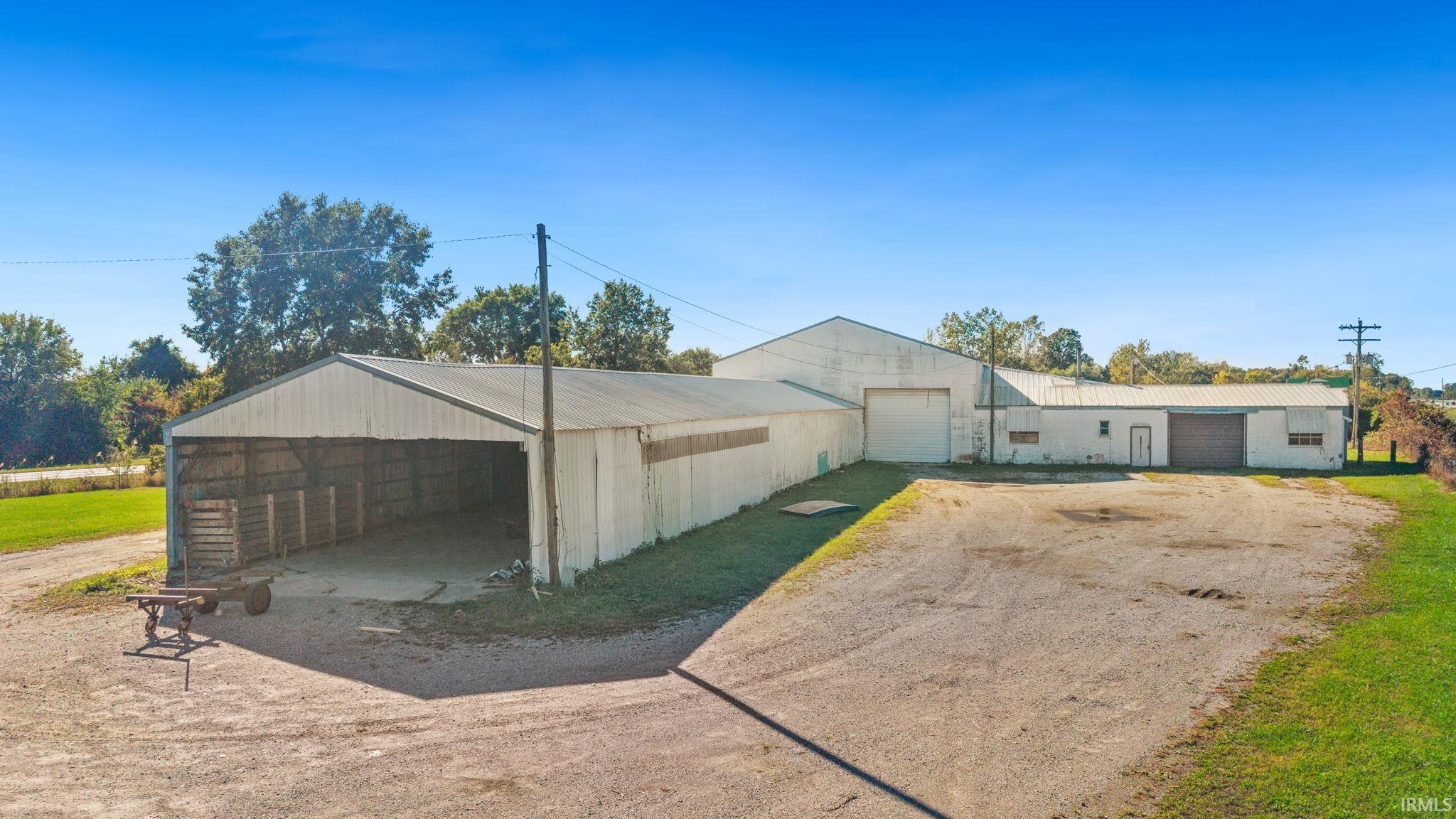 7878 W Old Road 30