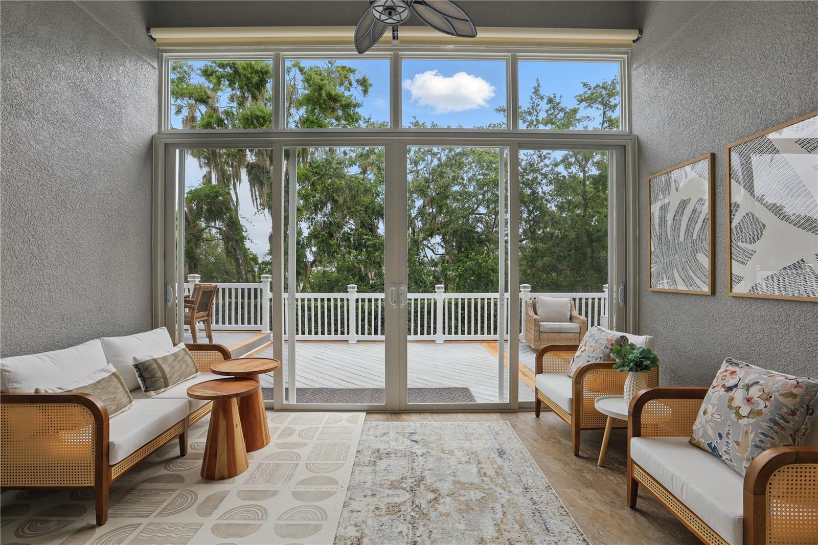 405 COURTLEA PARK DR