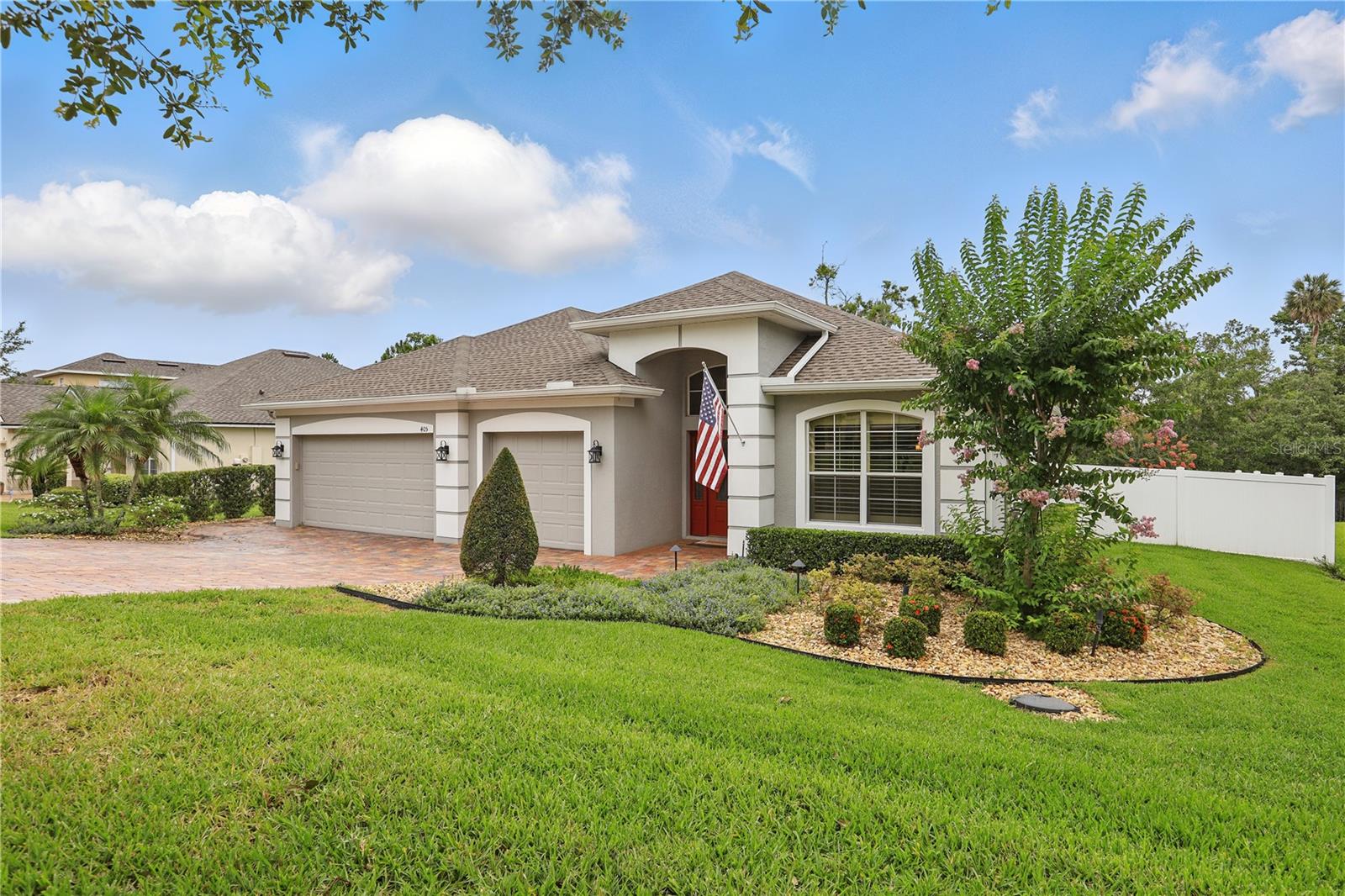 405 COURTLEA PARK DR