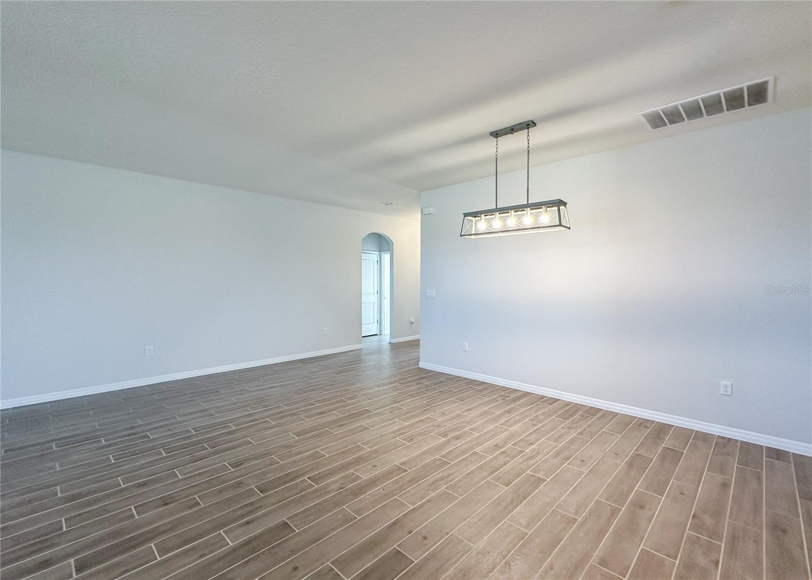 14413 BAYUK WAY