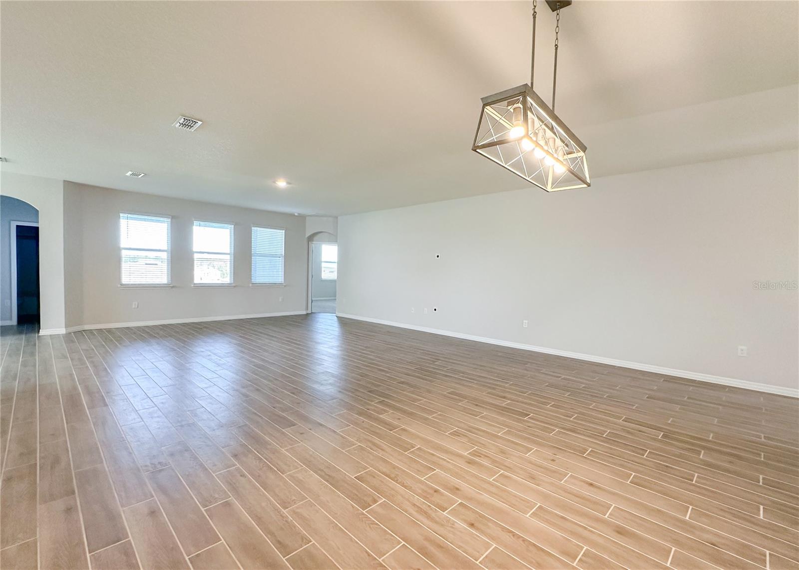 14413 BAYUK WAY