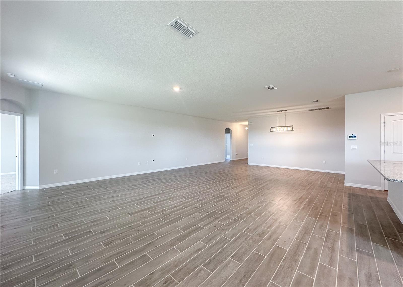 14413 BAYUK WAY