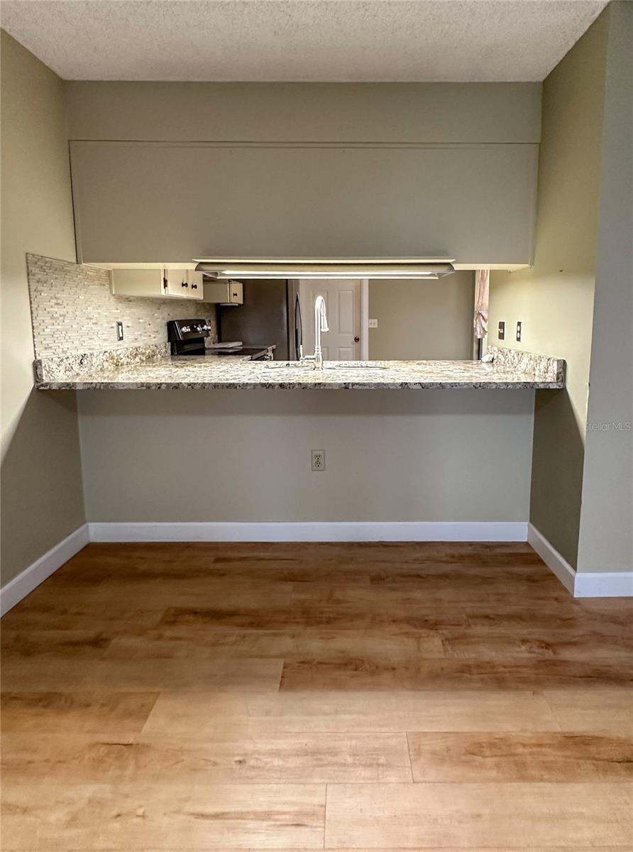 6810 E ROYAL CRES ST