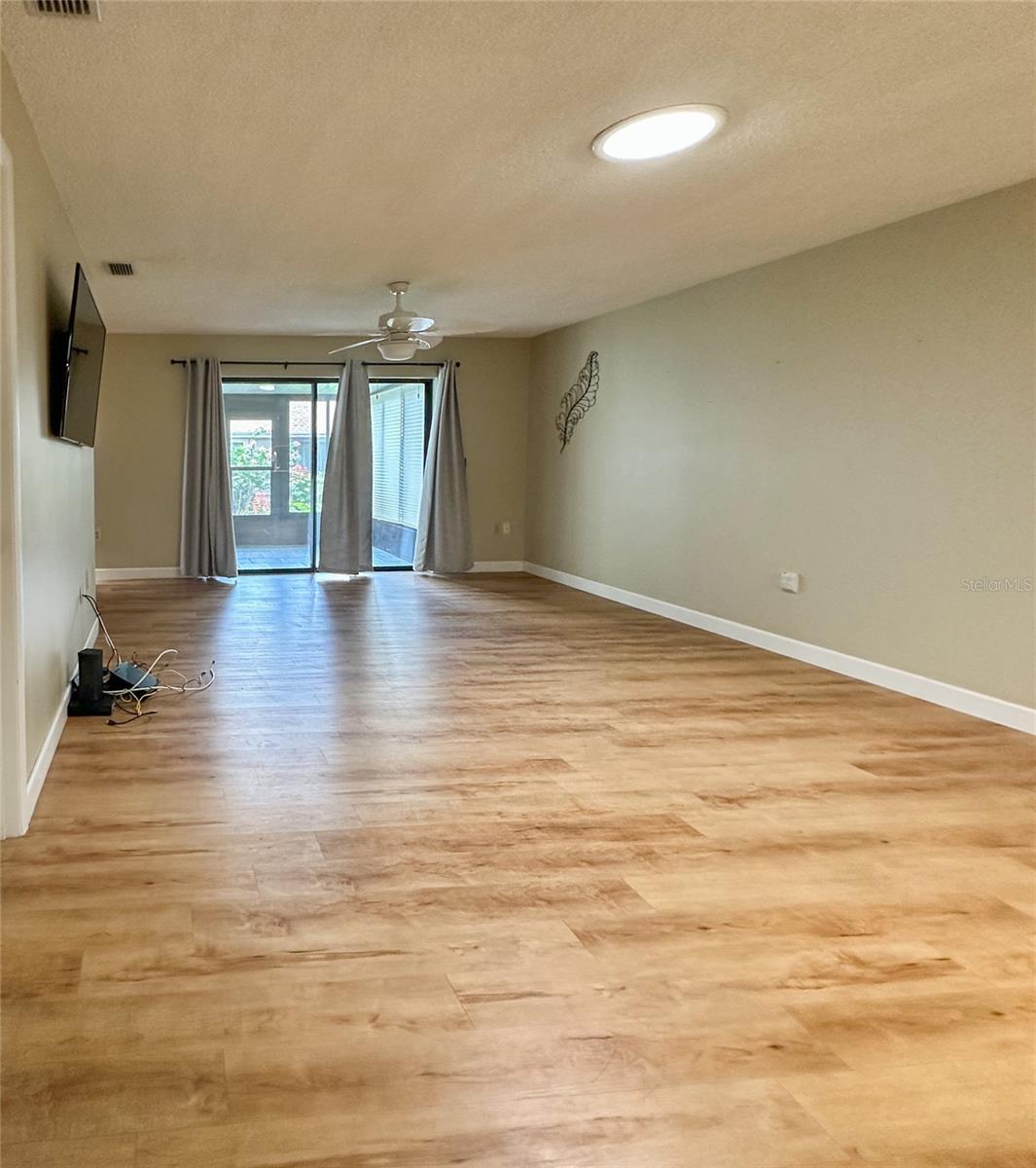 6810 E ROYAL CRES ST