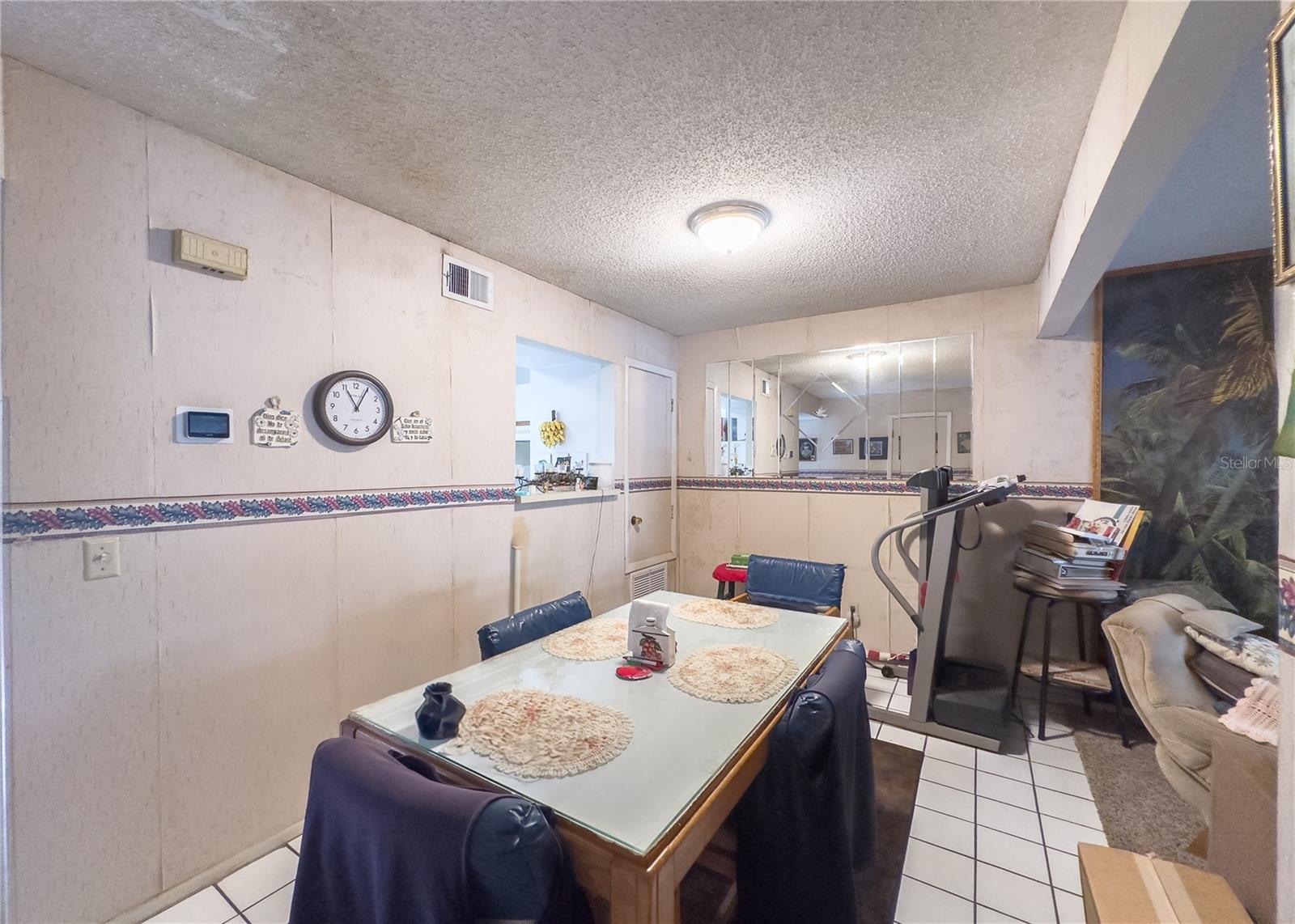 1326 WINTER GREEN WAY