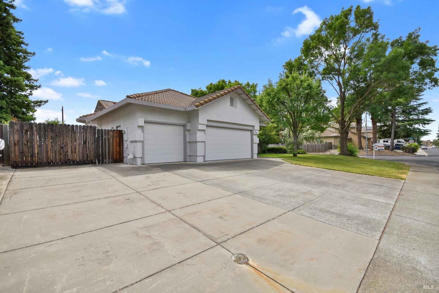 201 Fallen Leaf Drive