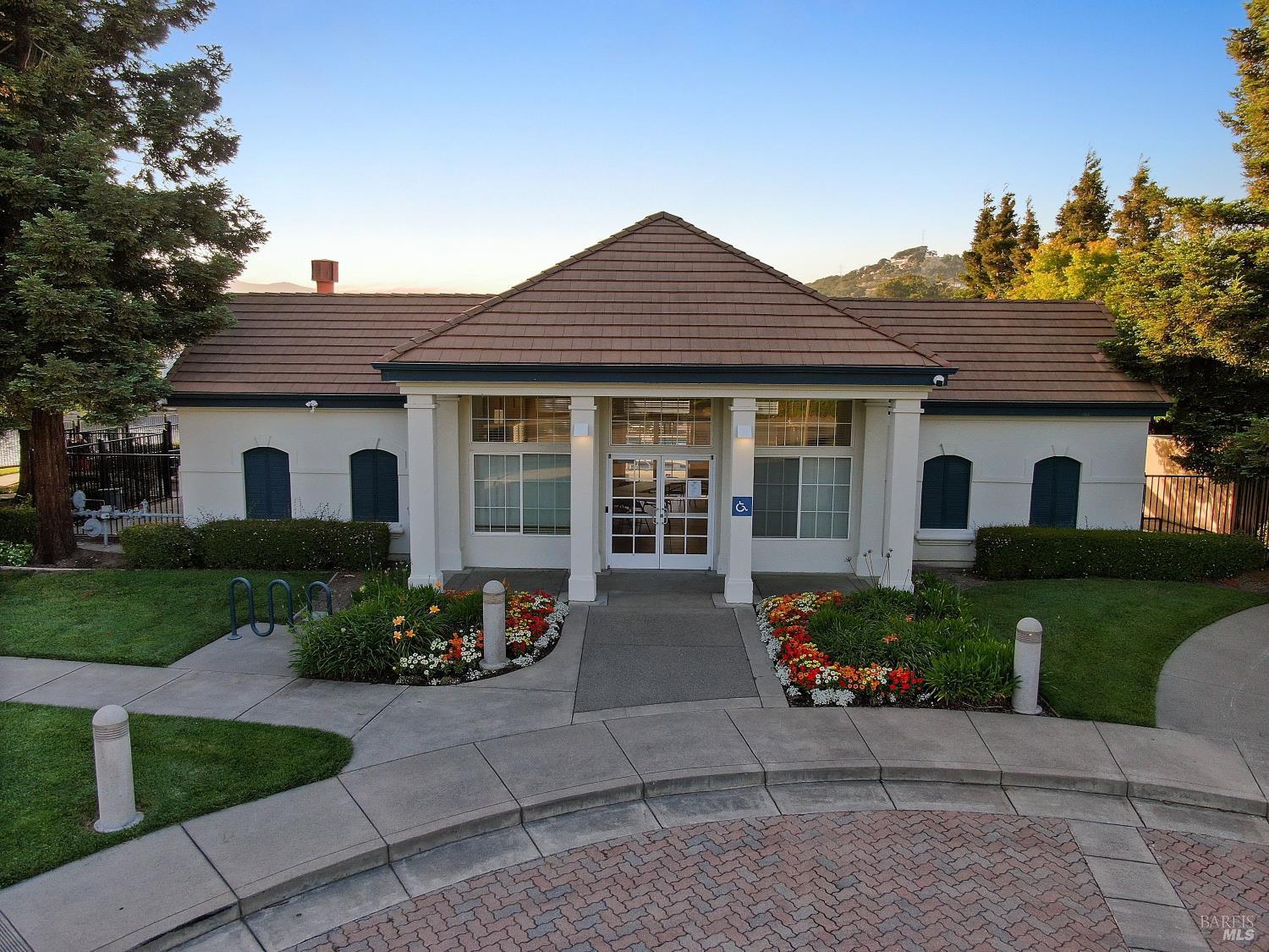 5144 Blue Court