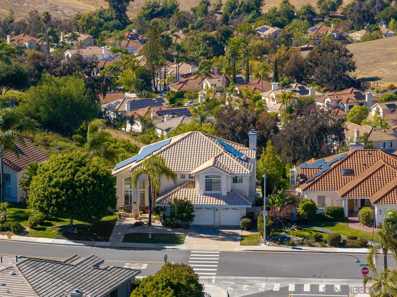 5114 Bella Collina St