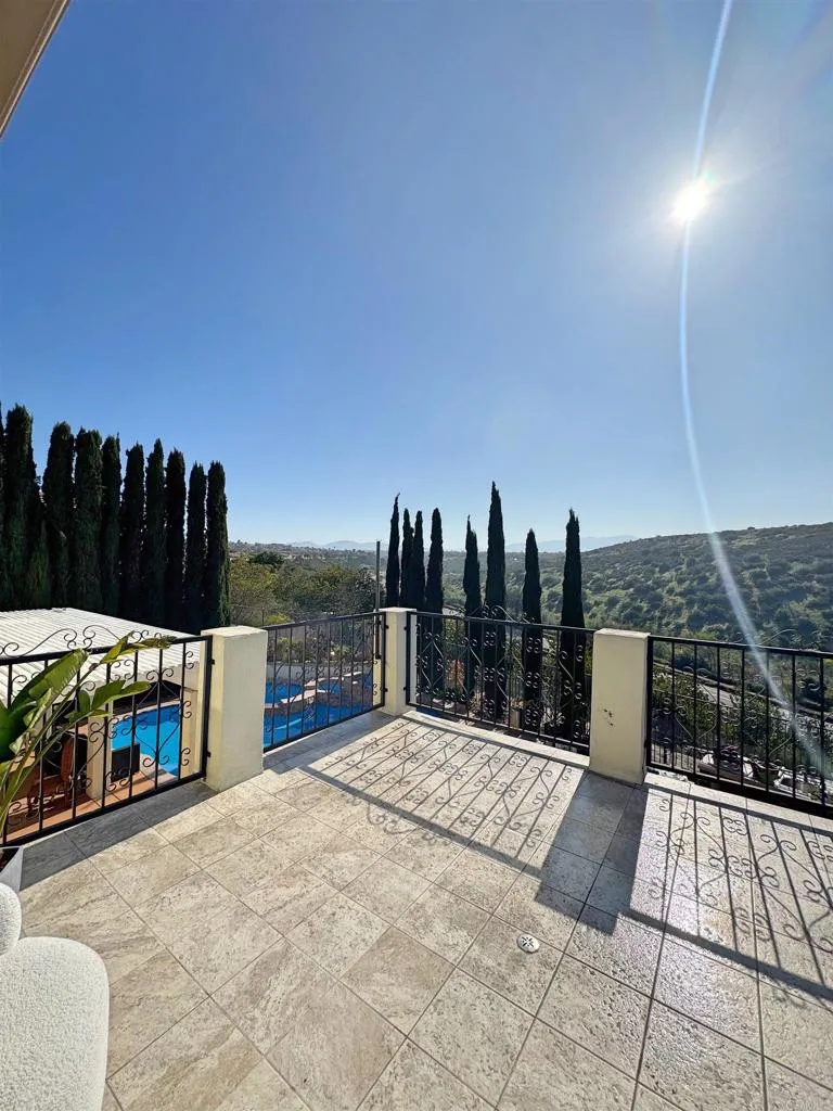 1498 Berry Creek Place