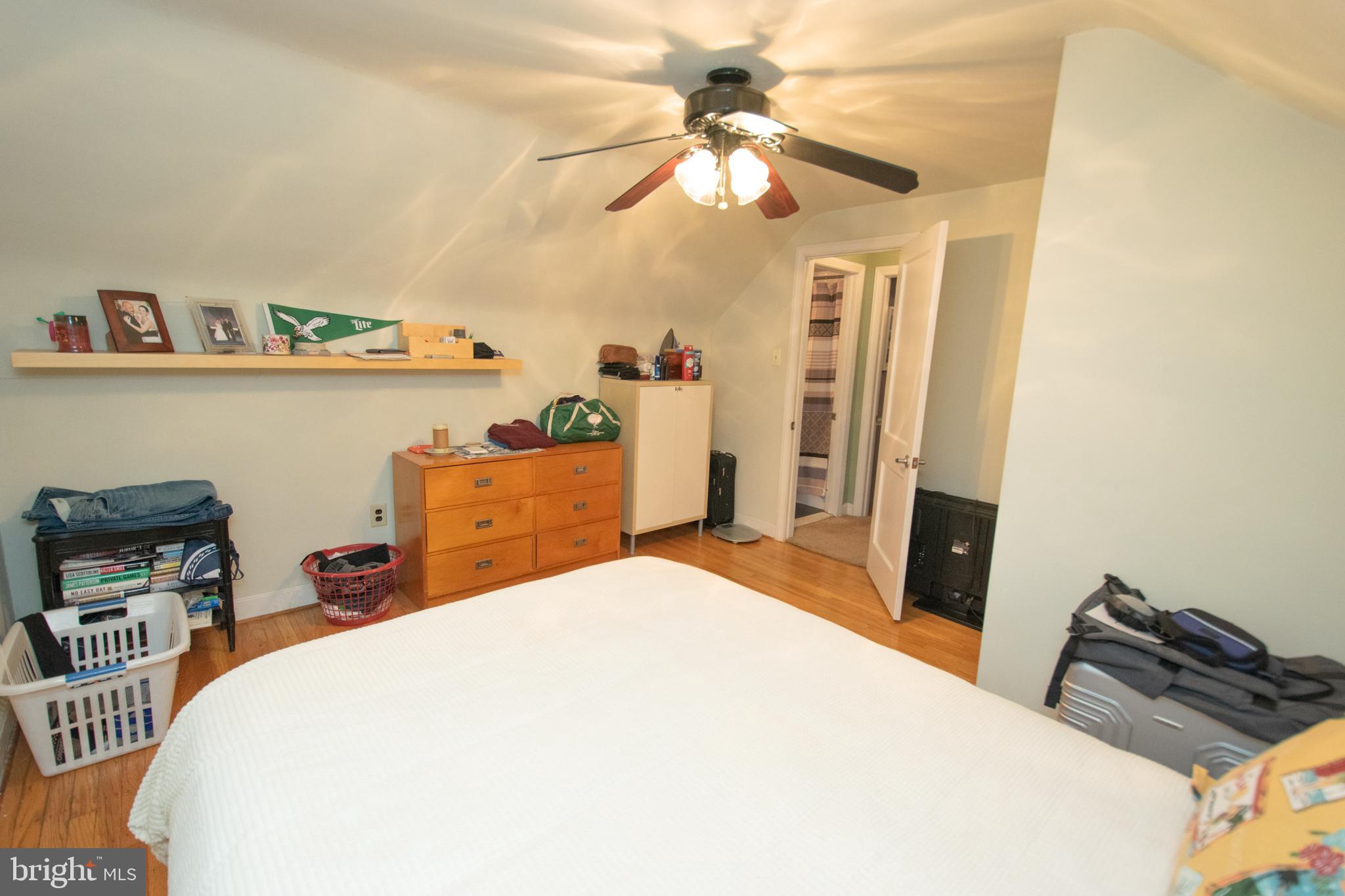 338 W BROOKHAVEN ROAD
