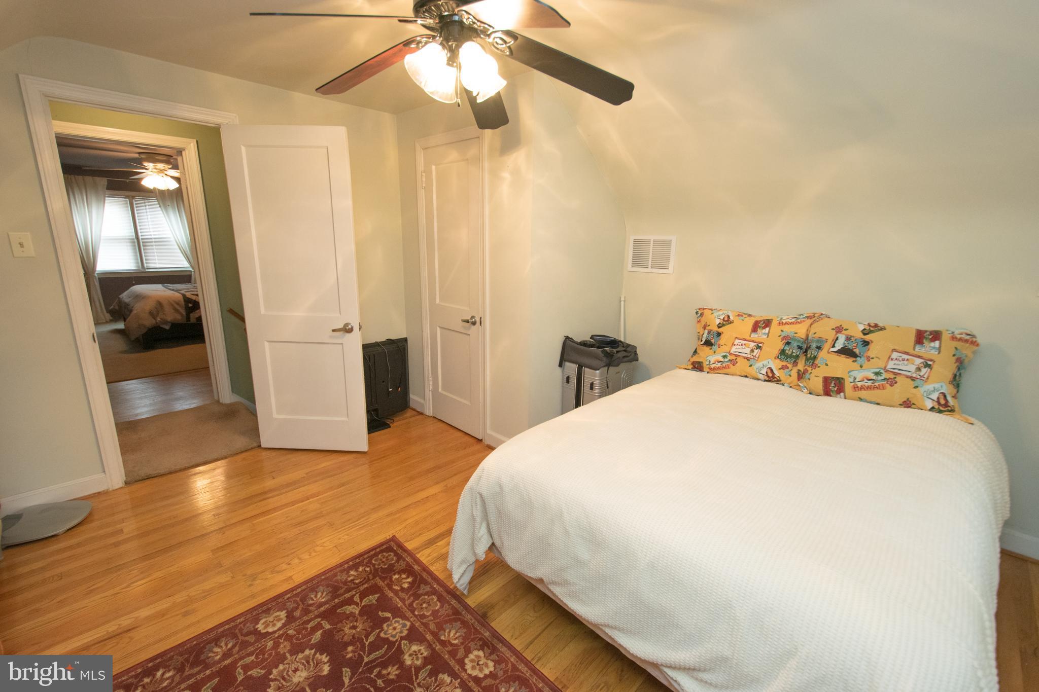 338 W BROOKHAVEN ROAD