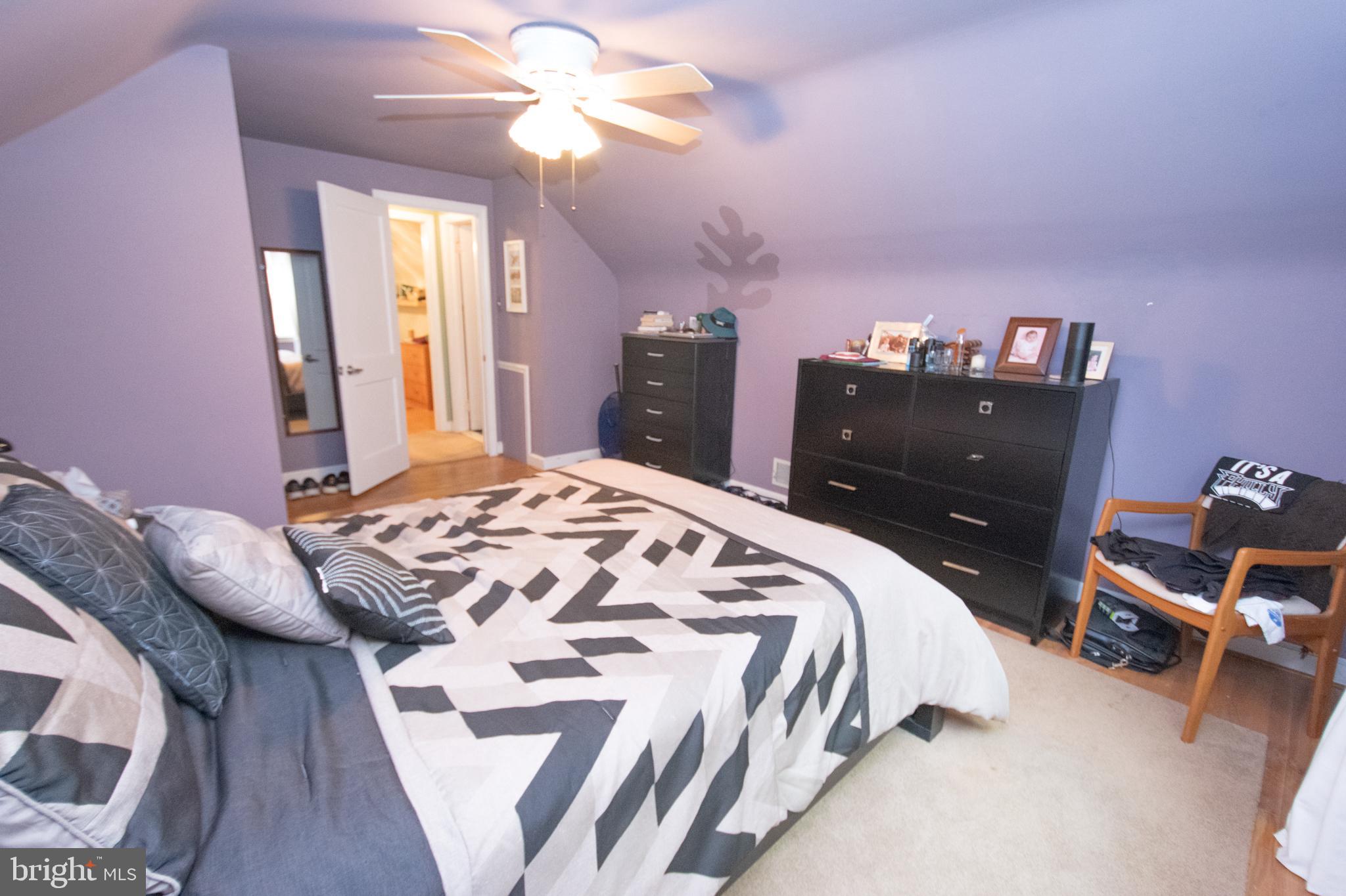 338 W BROOKHAVEN ROAD