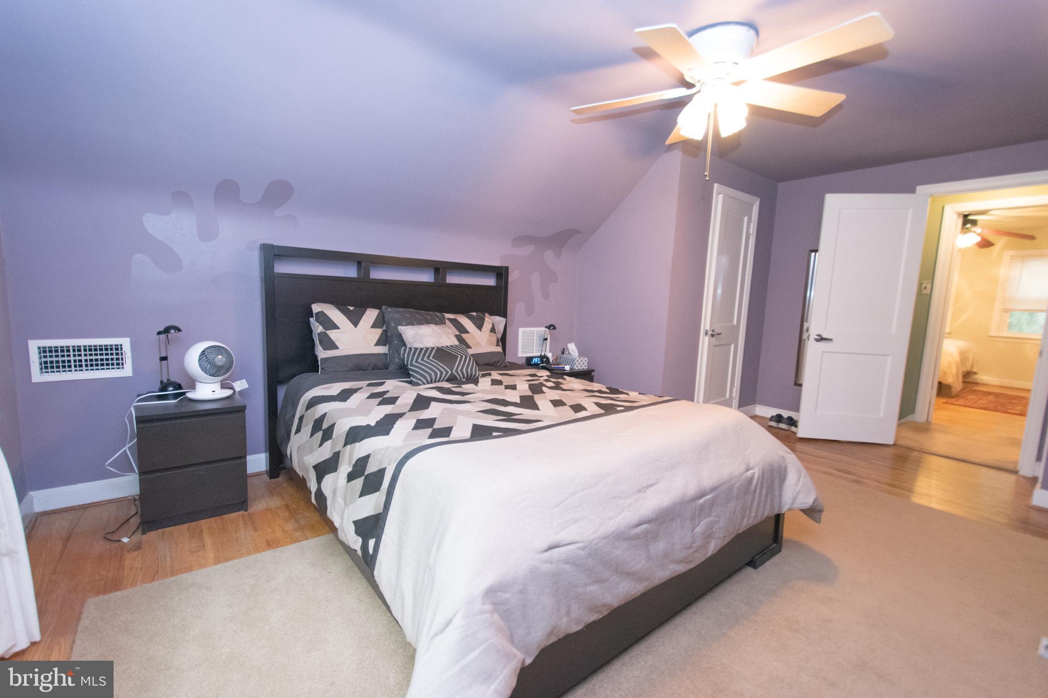 338 W BROOKHAVEN ROAD